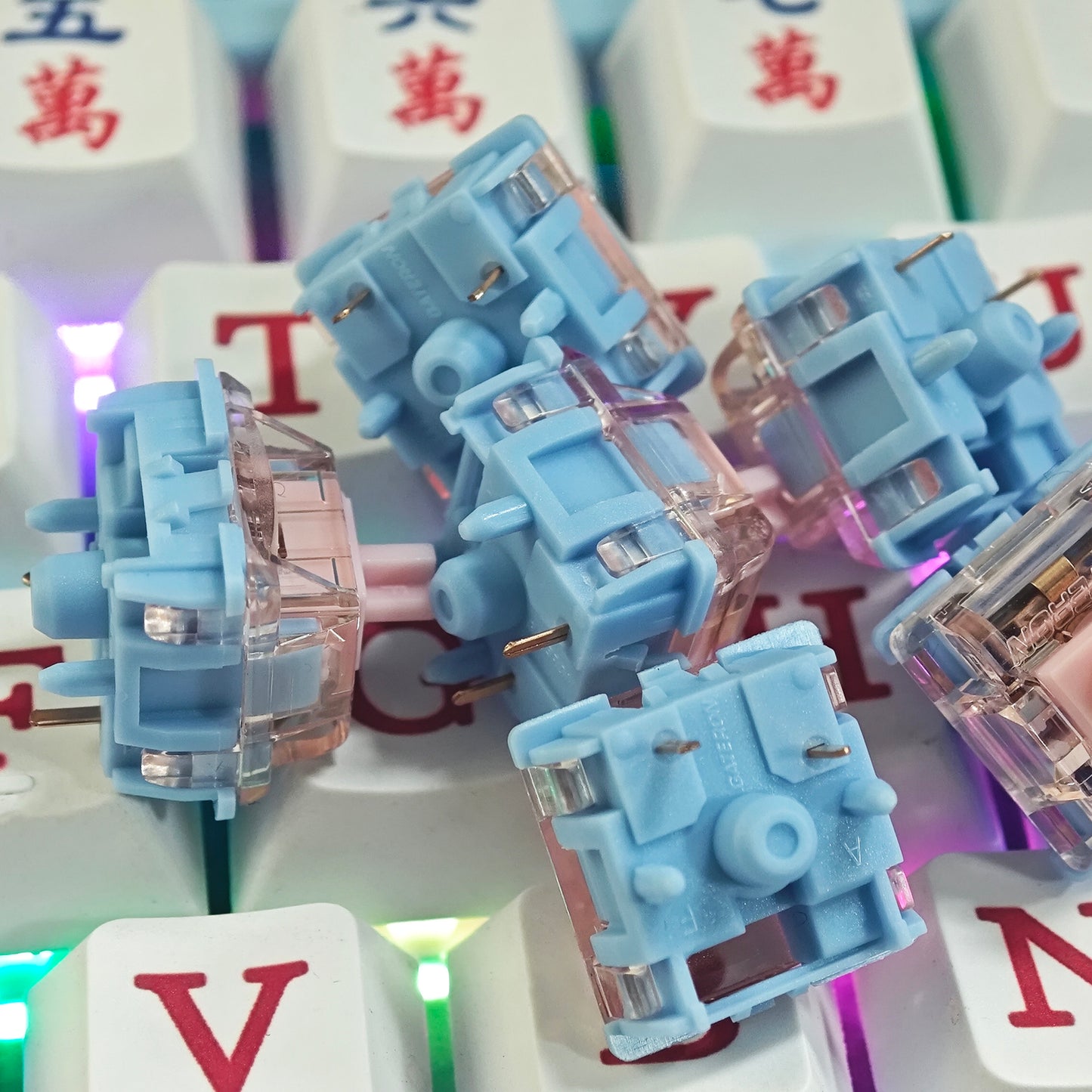 GATERON SMD RGB DIY Mechanical Keyboard 5-Pin Clicky Dual-rail Click Pre-lubed 60g Melodic Switches