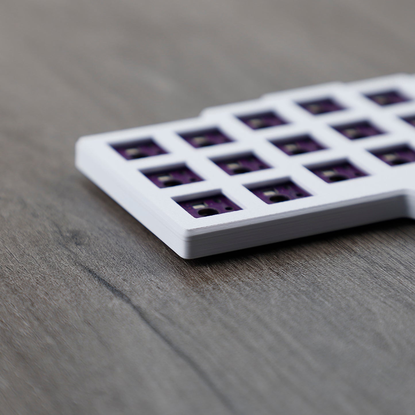 YMDK Low Profile Split Chocolate Keyboard Corne V4.1 Ergonomic 46 Keys Hotswappable 40% Layout 3D Print case RGB Vial Keyboard Kit