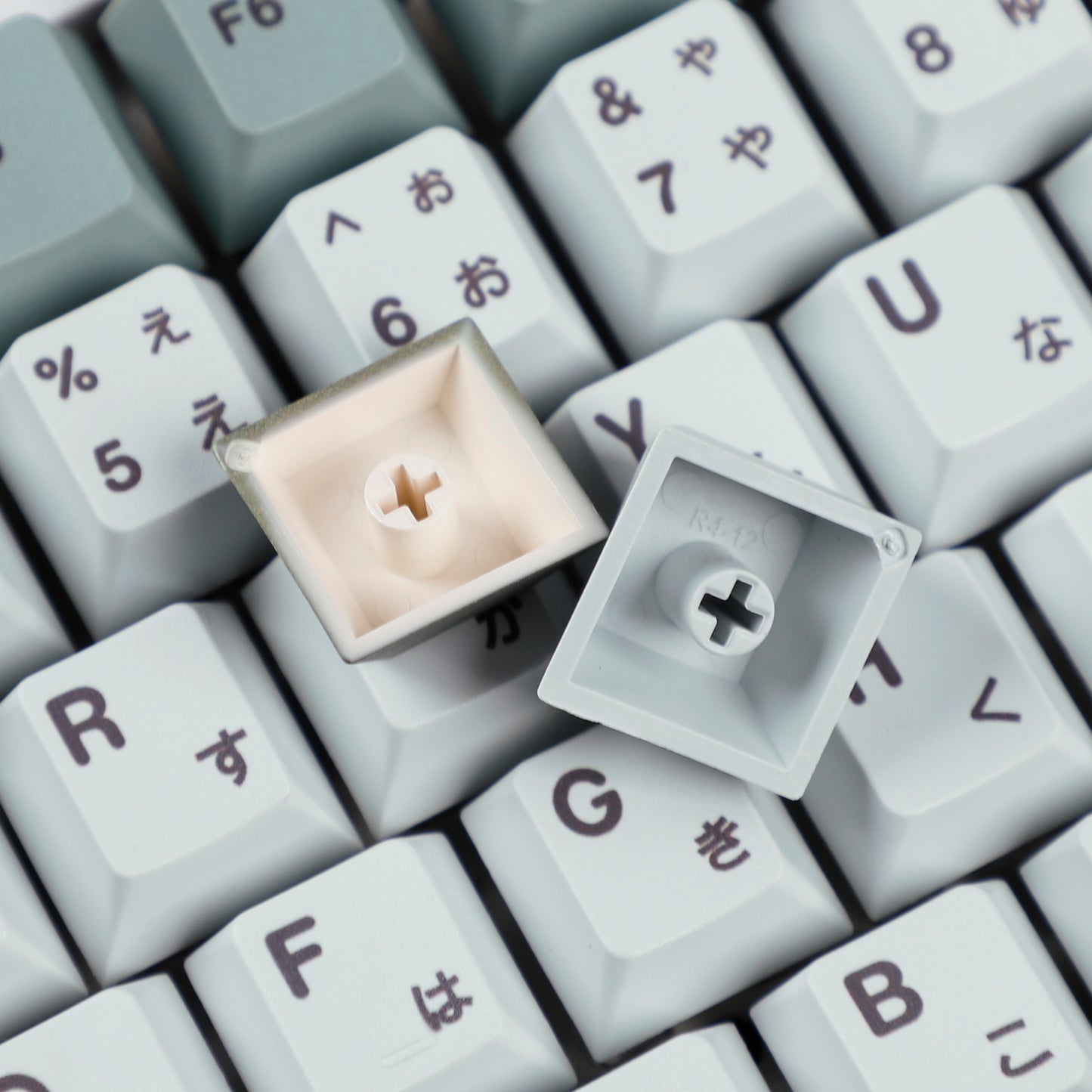 YMDK Dense Fog 142 key Cherry Profile Keycaps(Dye Sub 1.5mm/ANSI104 TKL GK61 96 75 GMMK NCR80 Using)