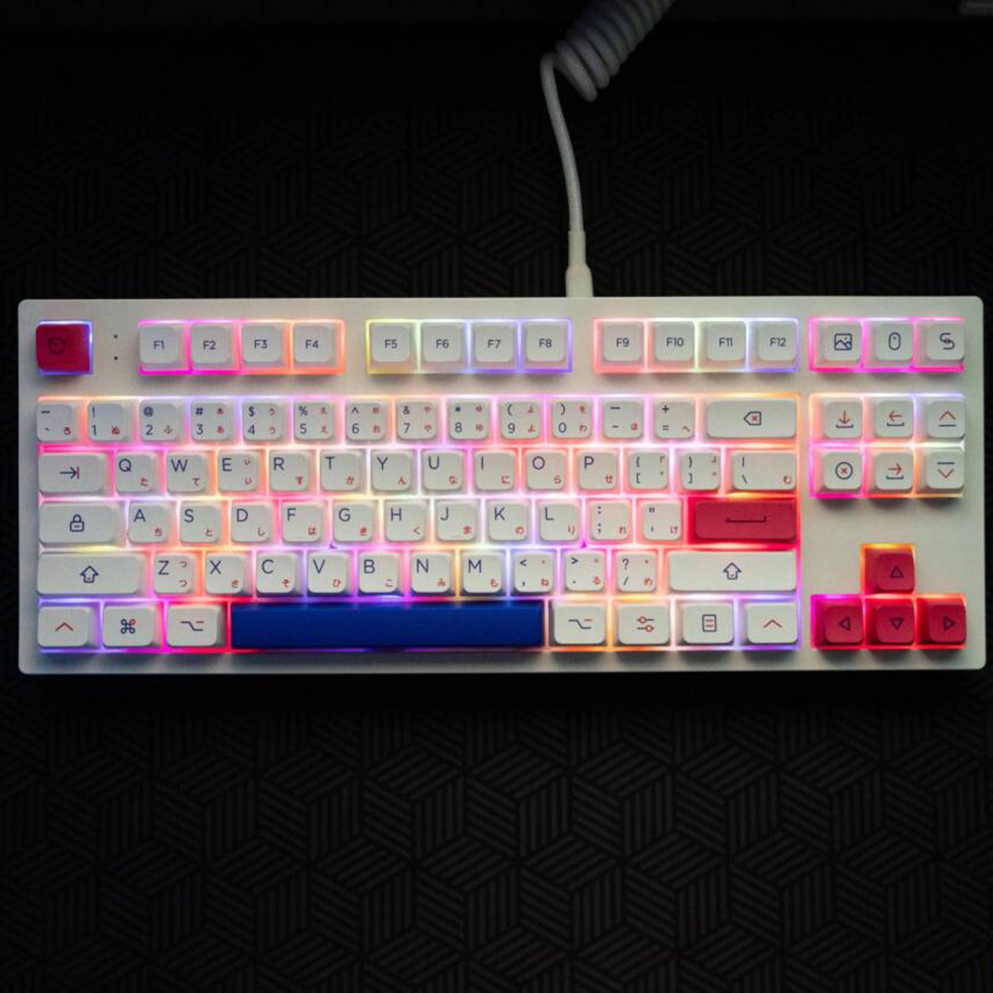 YMDK Red and Blue Color Keycaps 142 Keys MDA Profile PBT Dye Sublimation for mechanical keyboard