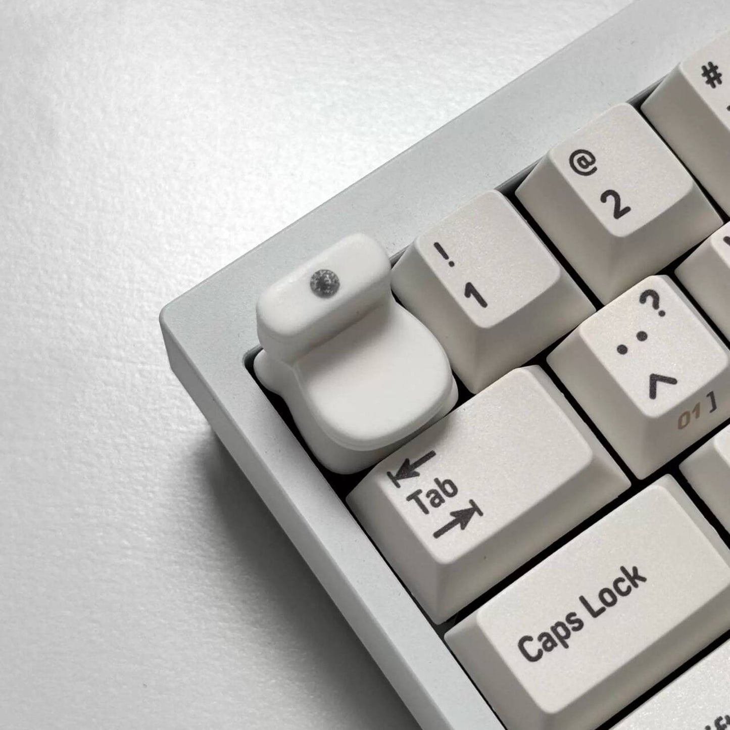 YMDK Toilet Personality Keycaps Creative Novel Homemade Cute Key Cap Resin Keycap for MX Mechanical Keyboard