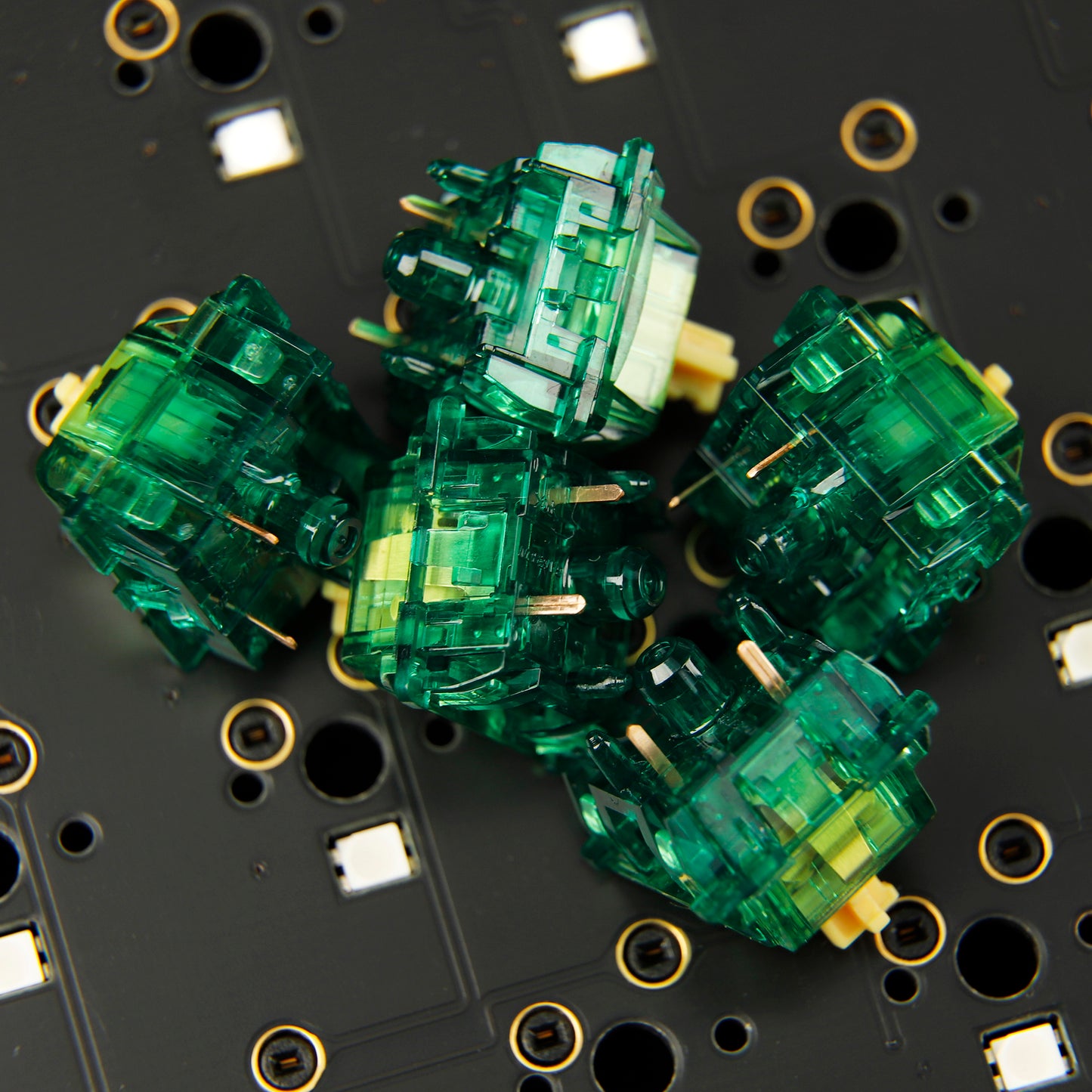 Gateron Beer Switch Green DIY Mechanical Keyboard Switches(Factory Pre Lubed Tactile 5 Pin SMD RGB )