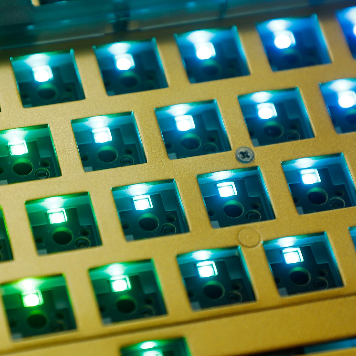 GK75 Triple-Mode 4 Knobs Plastic Case Gasket RGB Hot Swappable Macro Programmable Bluetooth Wired 2.4G Mechanical Keyboard Barebone