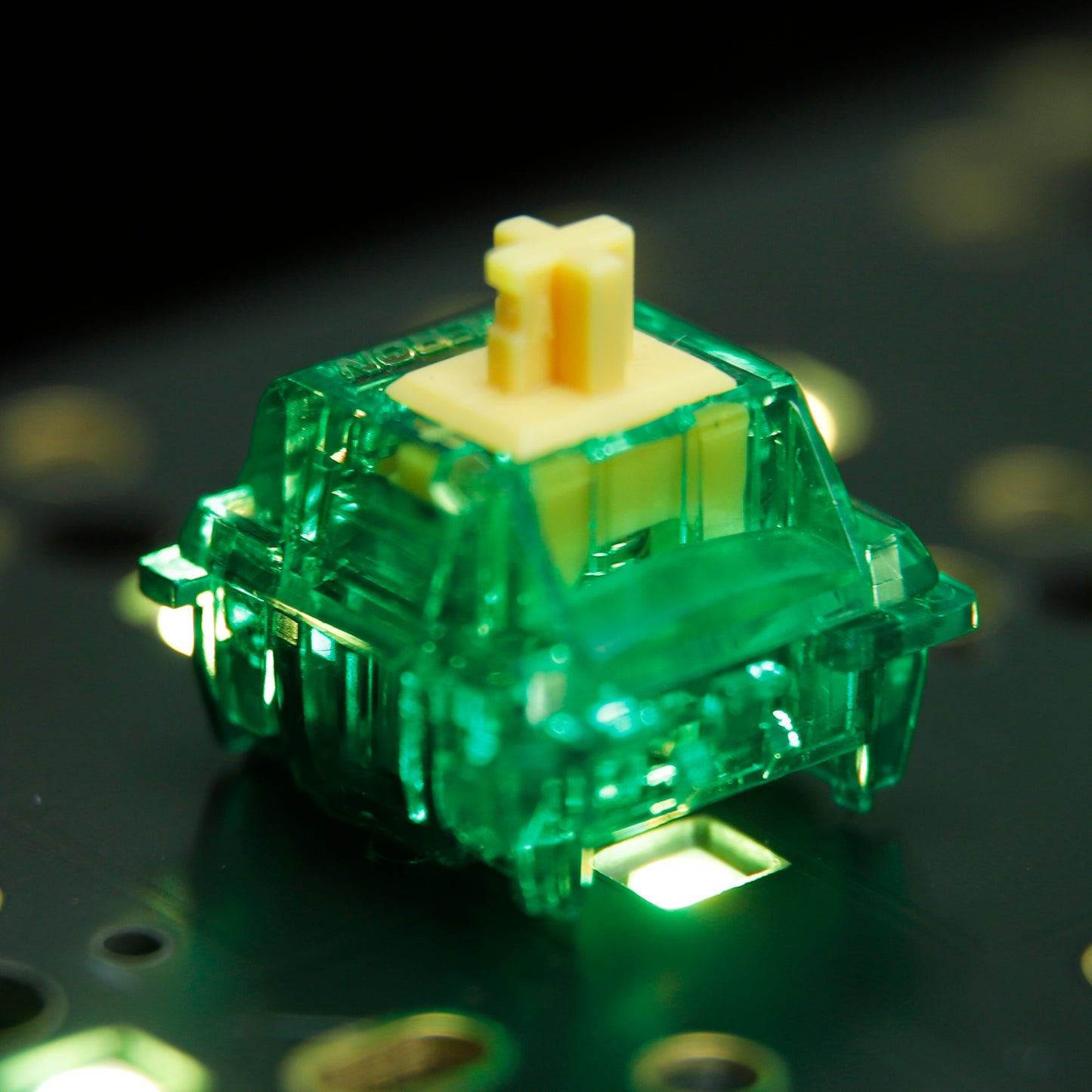 Gateron Beer Switch Green DIY Mechanical Keyboard Switches(Factory Pre Lubed Tactile 5 Pin SMD RGB )