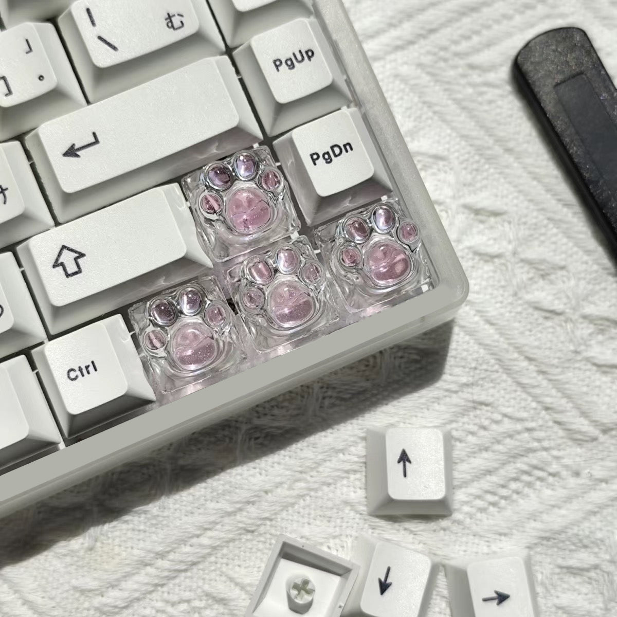 YMDK Cat Claw Personality Keycap ESC Key Shine Through Resin Arrow Keys Cute Creative Keycap for MX Mechanical Keyboard