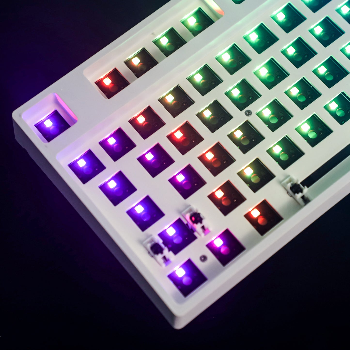 GK108 Plastic Case Kit(RGB Hotswap PCB/Bluetooth Or Wired Programmable)