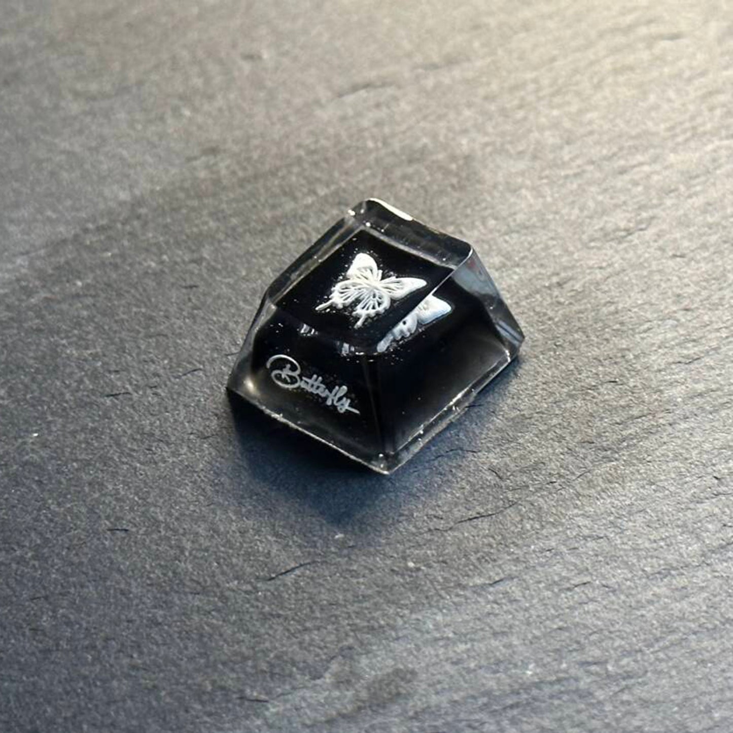 YMDK Butterfly Personality Keycaps Creative Novel Trendy Keycap Homemade Resin Keycaps for MX Mechanical Keyboard
