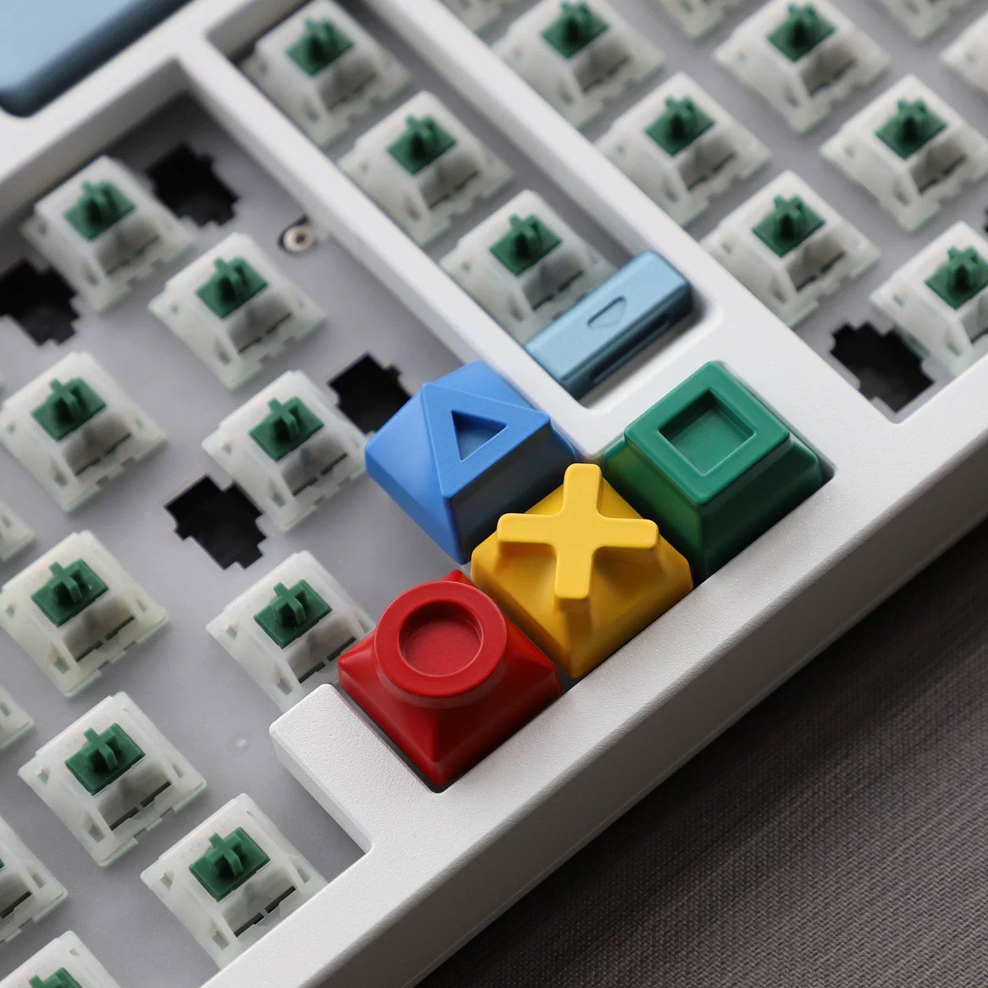 YMDK Metal Game Console Keycaps Arrow Keys Custom Mechanical Keyboard Caps Full Alloy Gaming Key Caps Set for Personality Stress Relief