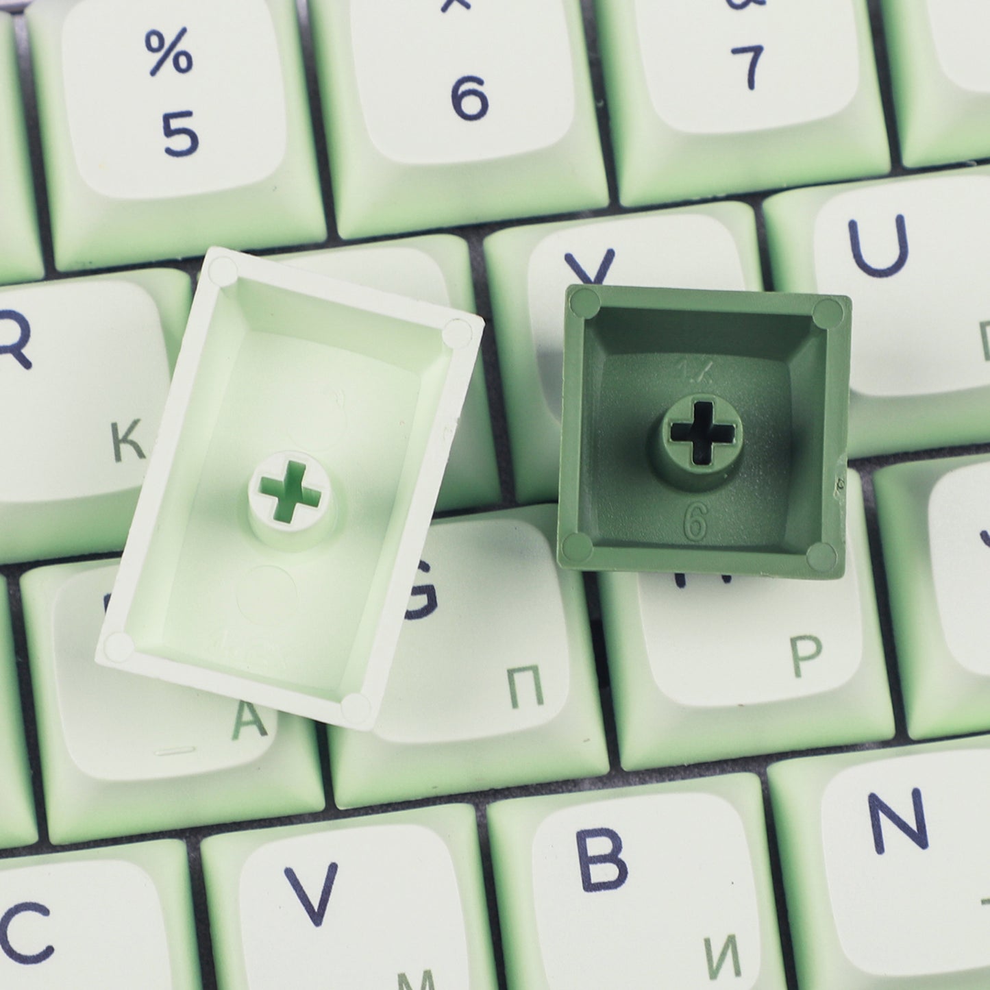 YMDK Matcha 125 Keycaps(Dye Sub ZDA Profile English Japanese Korean Russian)