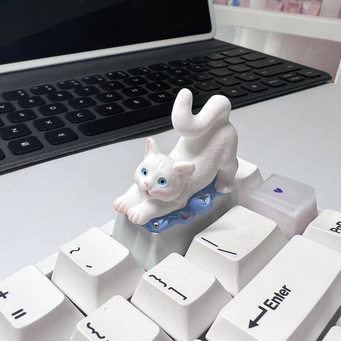 YMDK Cute Cat Personalized Backspace Supplement Key Keycap 2U Three-dimensional OEM Profile Resin Key Cap for MX Mechanical Keyboard
