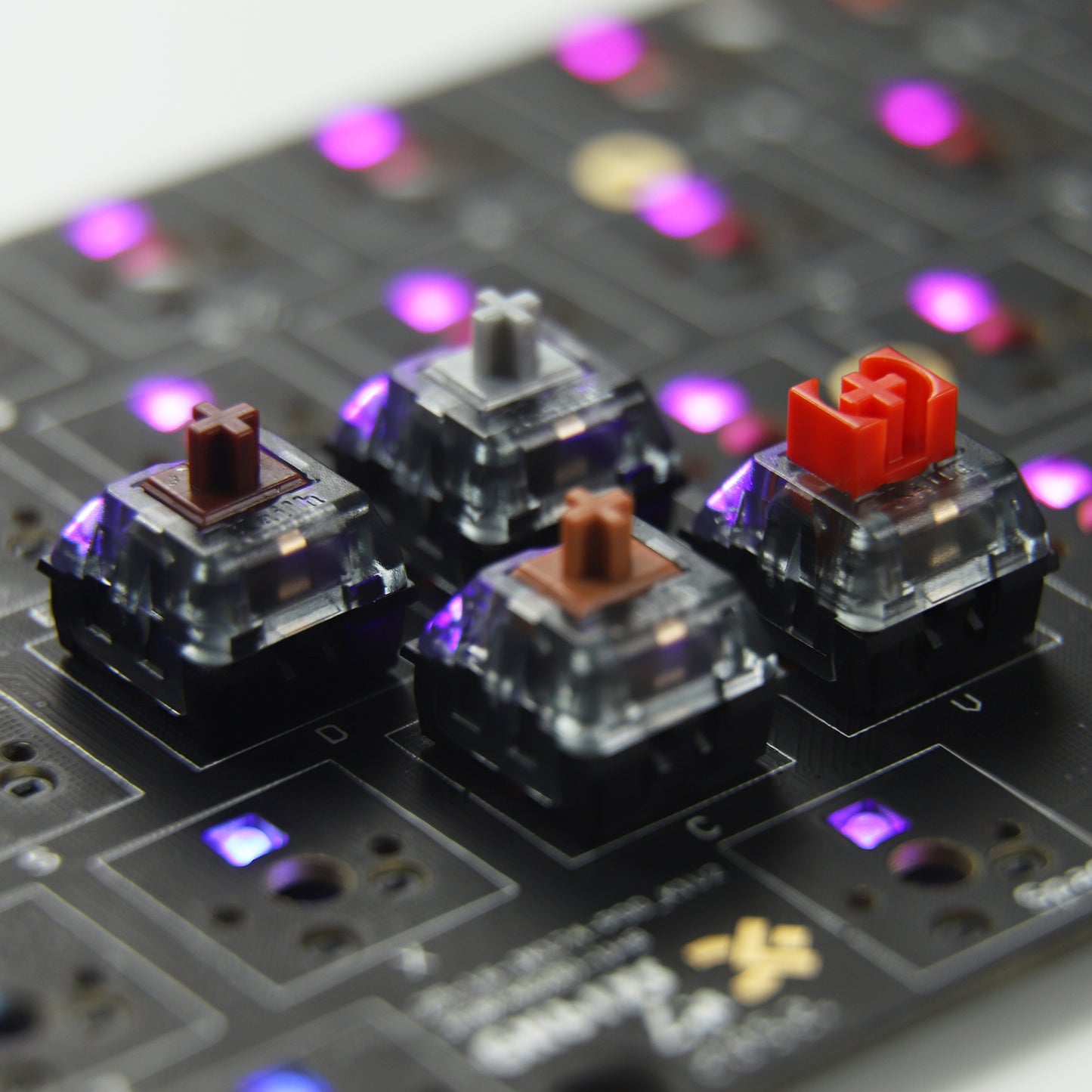 Kailh Super Speed Switches(SMD 3 pin Pre Lubed)