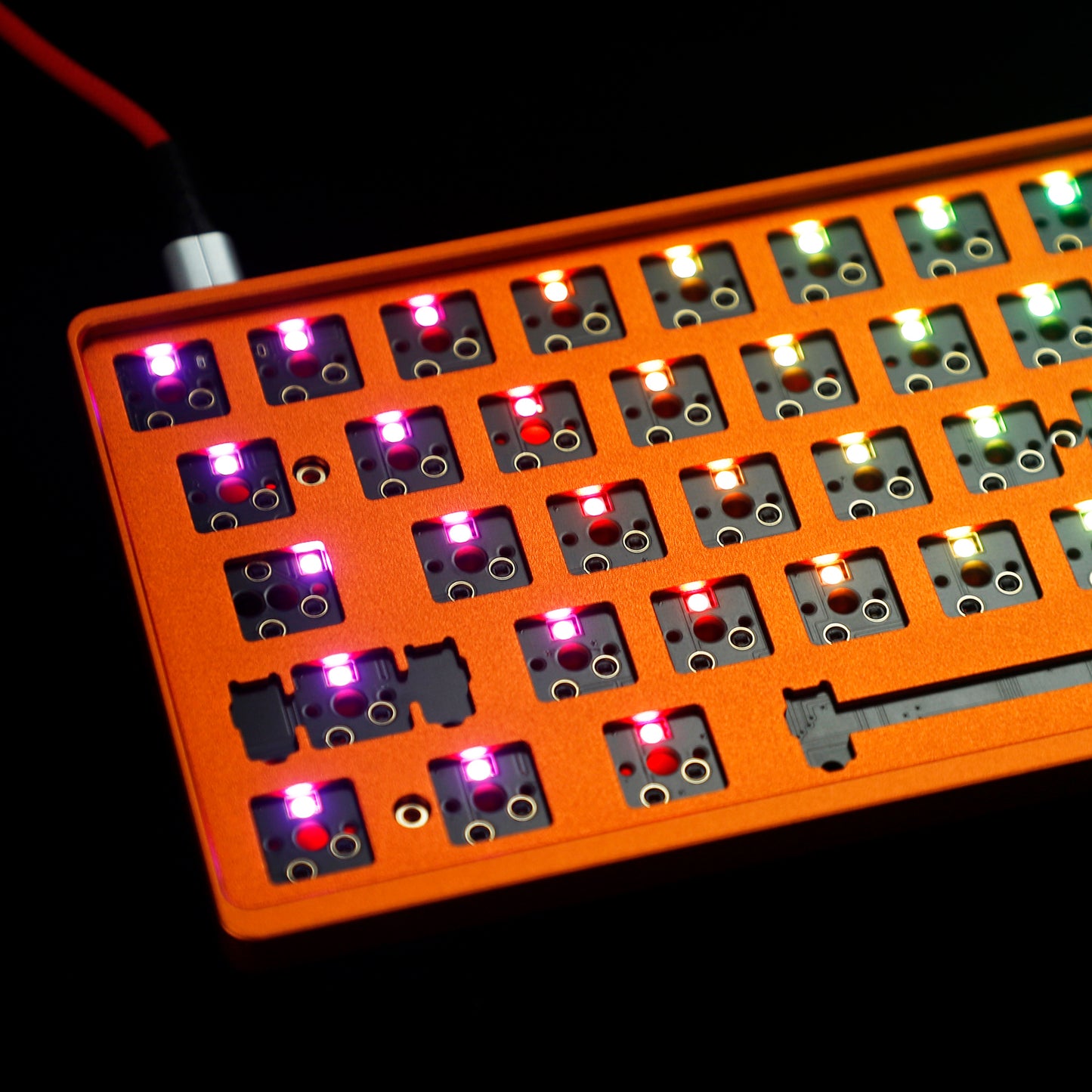 YMD68 YMD-65% ZJ68 RGB Aluminum Kit(Hotswap North Facing/VIA VIAL Fully Programmable)