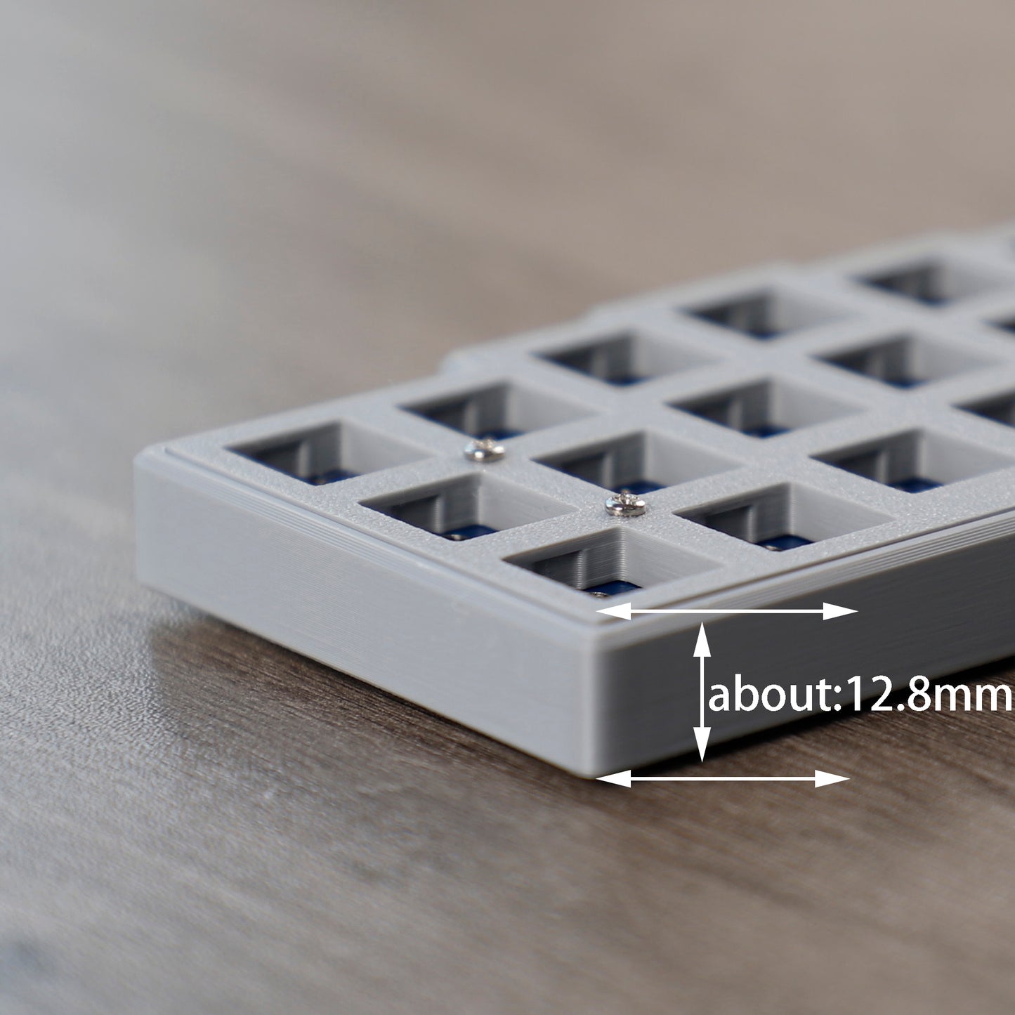 YMDK 2.4Ghz Wireless Split Keyboard Corne V4 46 Keys Ergonomic Hotswappable 40% Layout 3D PLA Vial All Key Programmable Mini Independent Gaming Keyboard Kit