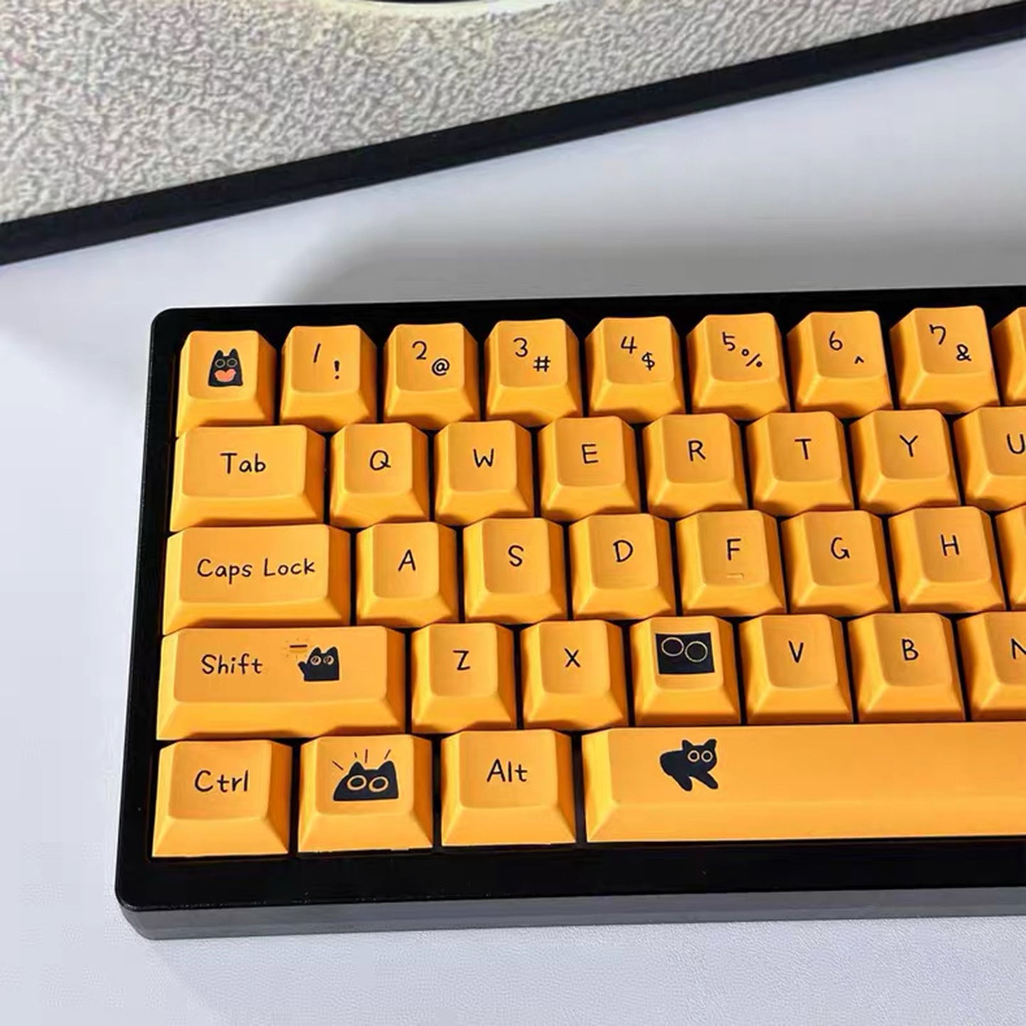 YMDK Orange Cat and Black Cat Theme 124 keys Cherry Profile Keycaps Dye Sub PBT Keycap for 65/75/87/98/100/104 MX Mechanical Keyboard
