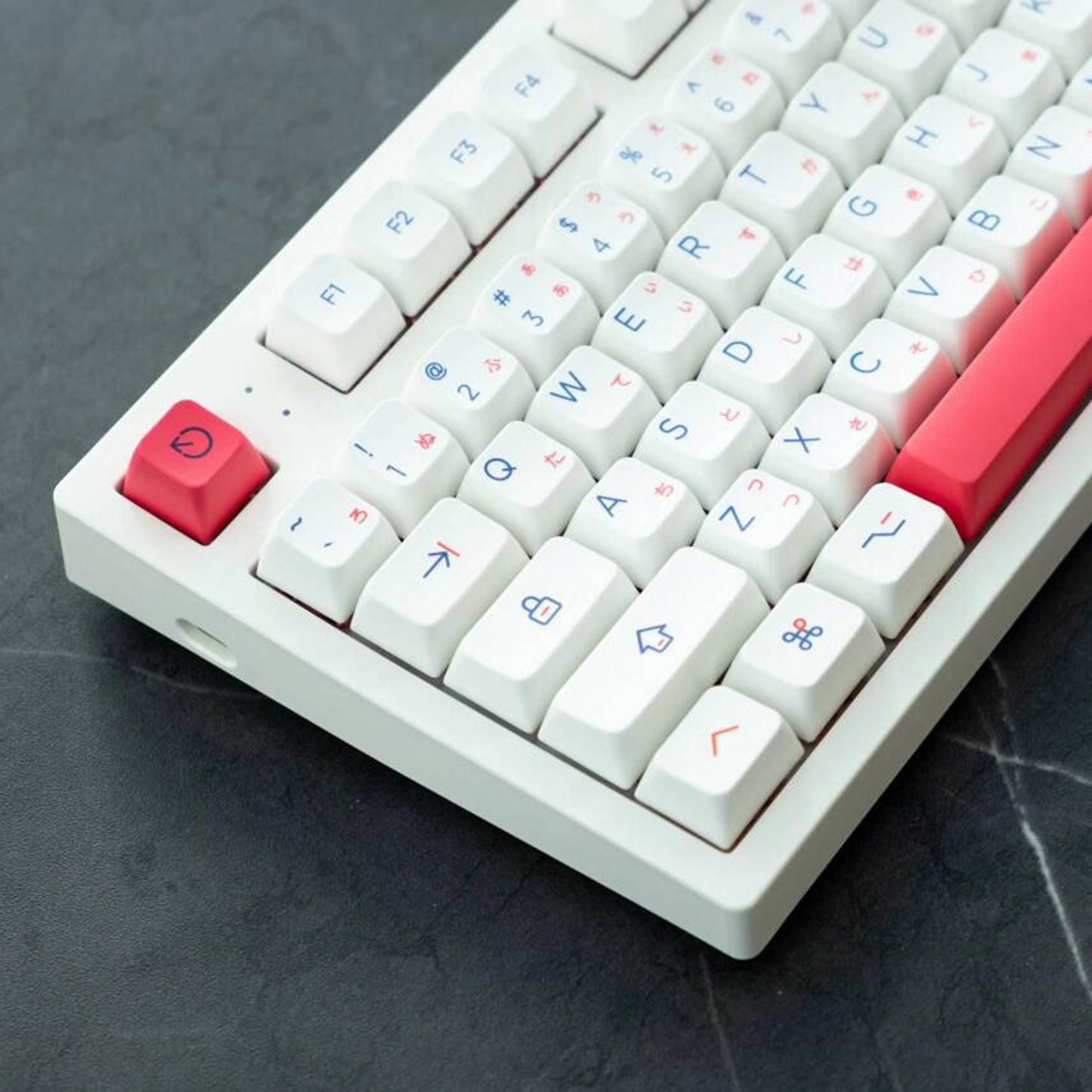 YMDK Red and Blue Color Keycaps 142 Keys MDA Profile PBT Dye Sublimation for mechanical keyboard