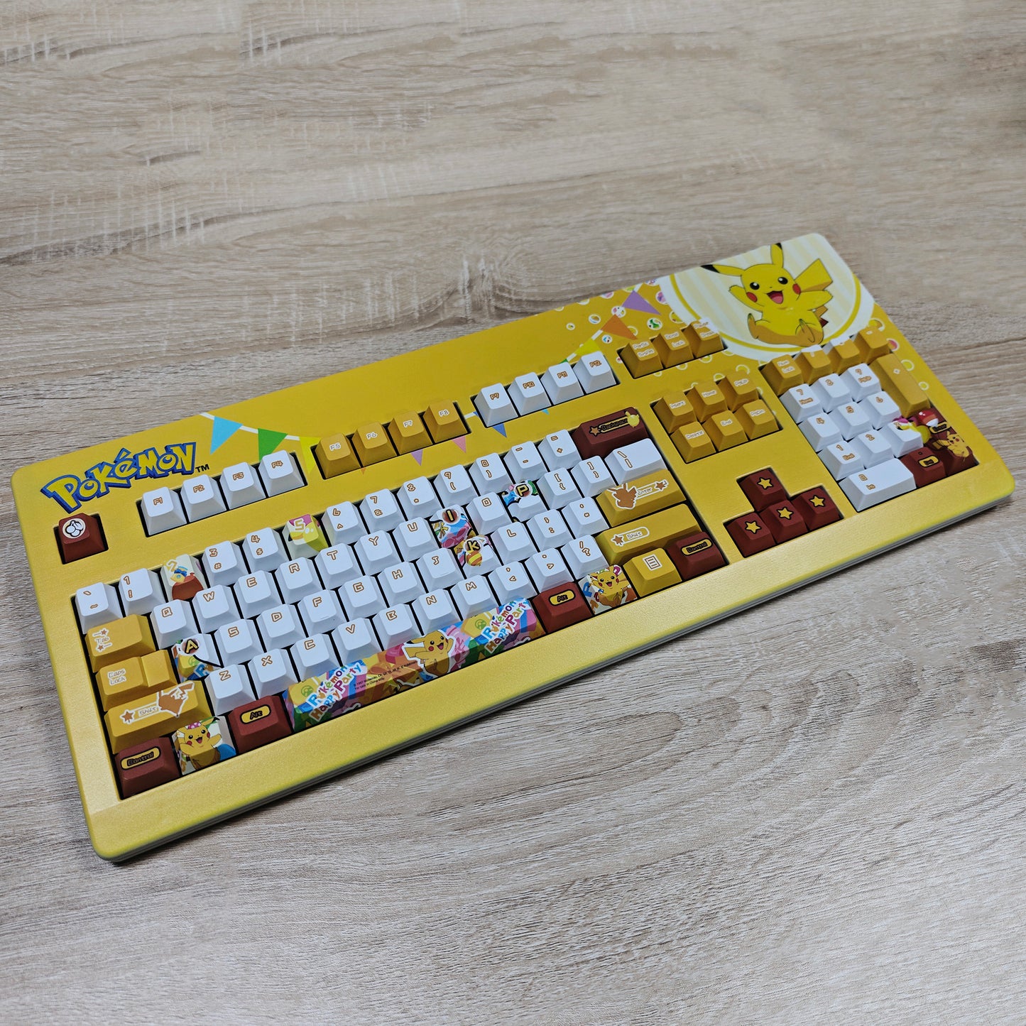 CHERRY G80-3494 Cherry G80-3000/3494 Pokémon 104 Full Size Gaming Mechanical Keyboard