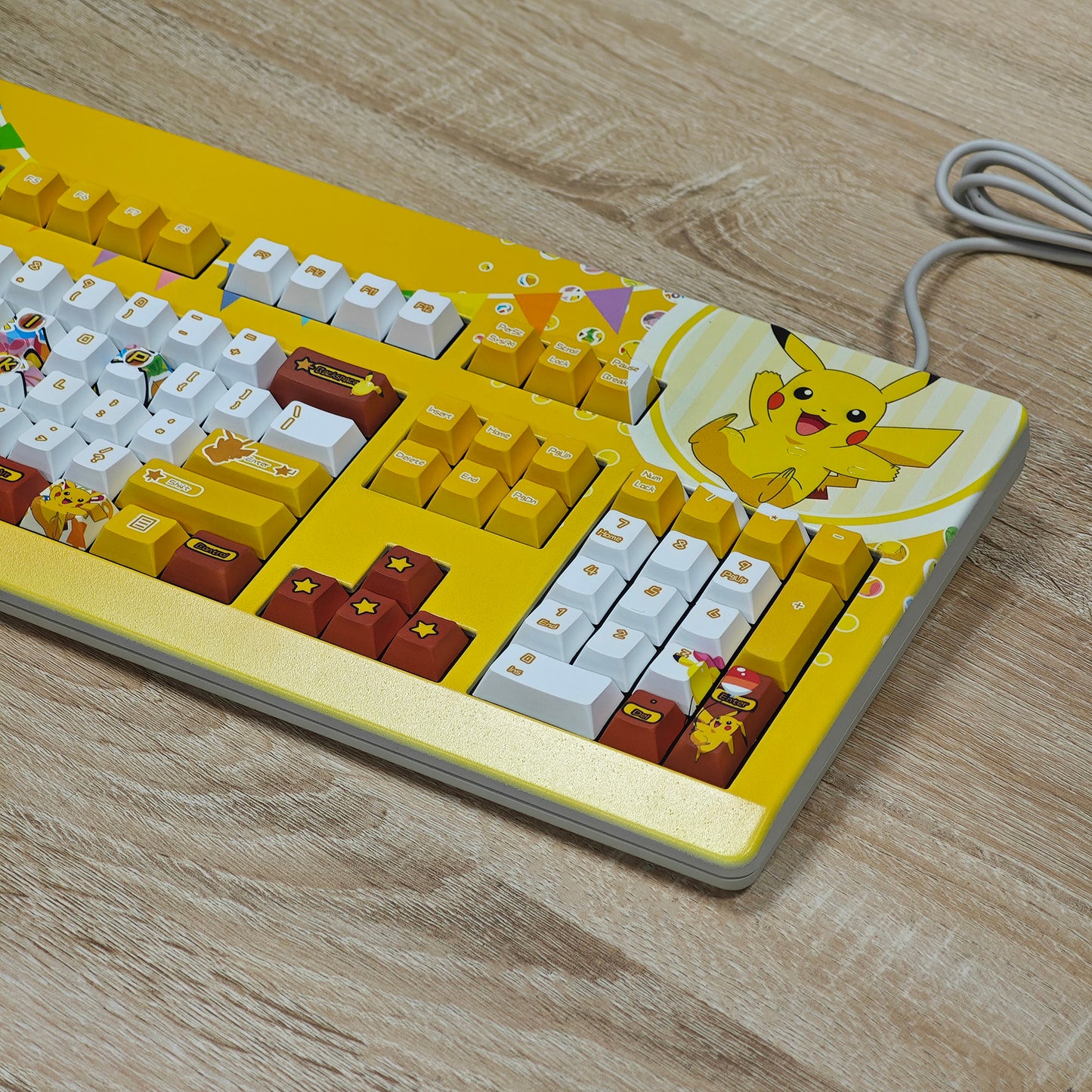 CHERRY G80-3494 Cherry G80-3000/3494 Pokémon 104 Full Size Gaming Mechanical Keyboard