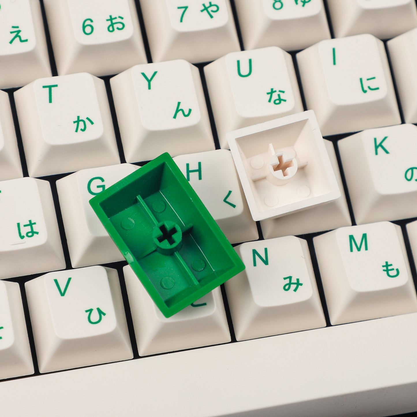 YMDK Green White 128 Keys Japanese or Blank Keycaps(Cherry Profile Dye Sub 1.5 mm Thickness PBT/ANSI ISO)