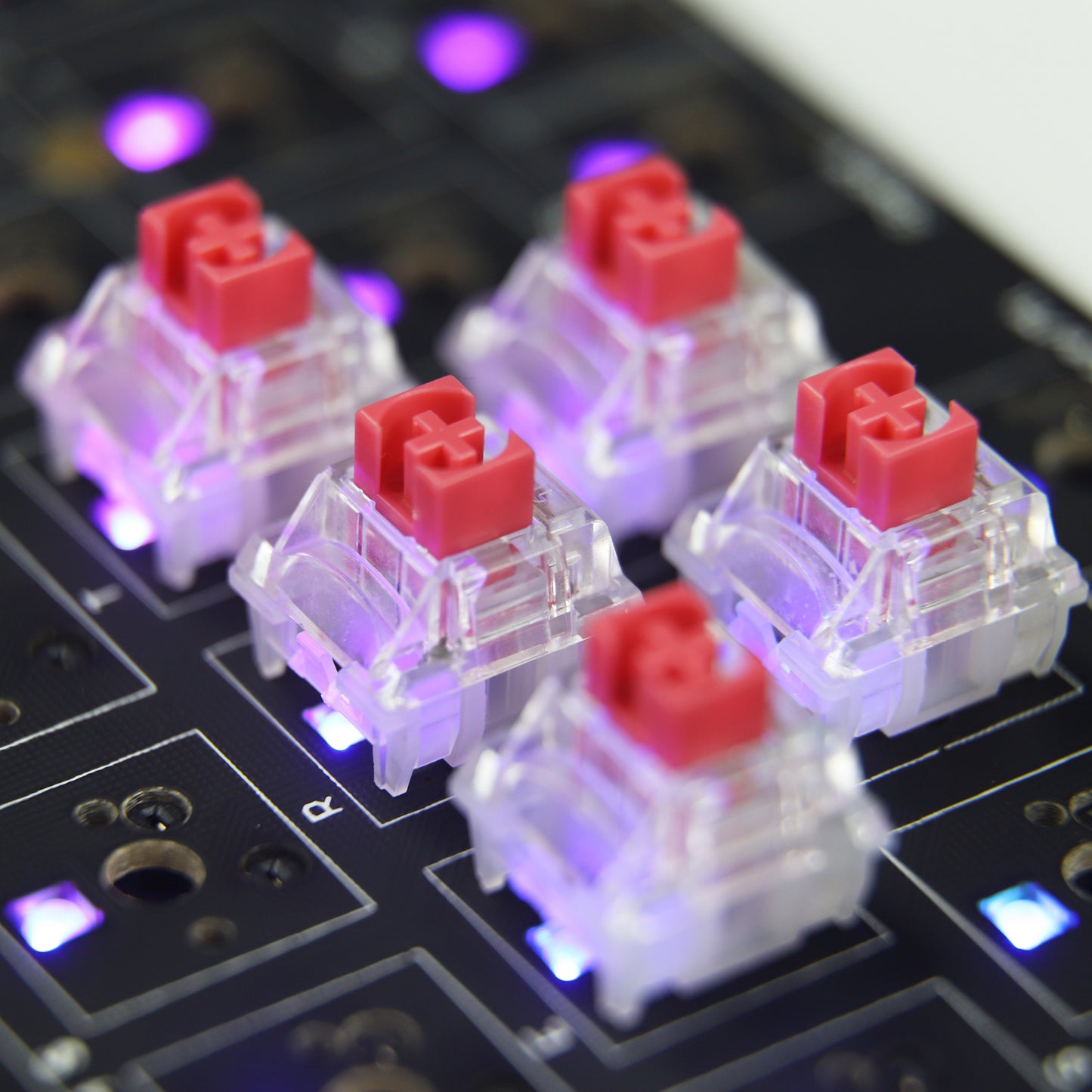 TTC Silent Red(SMD Silent 3pin 45g Linear Switches)