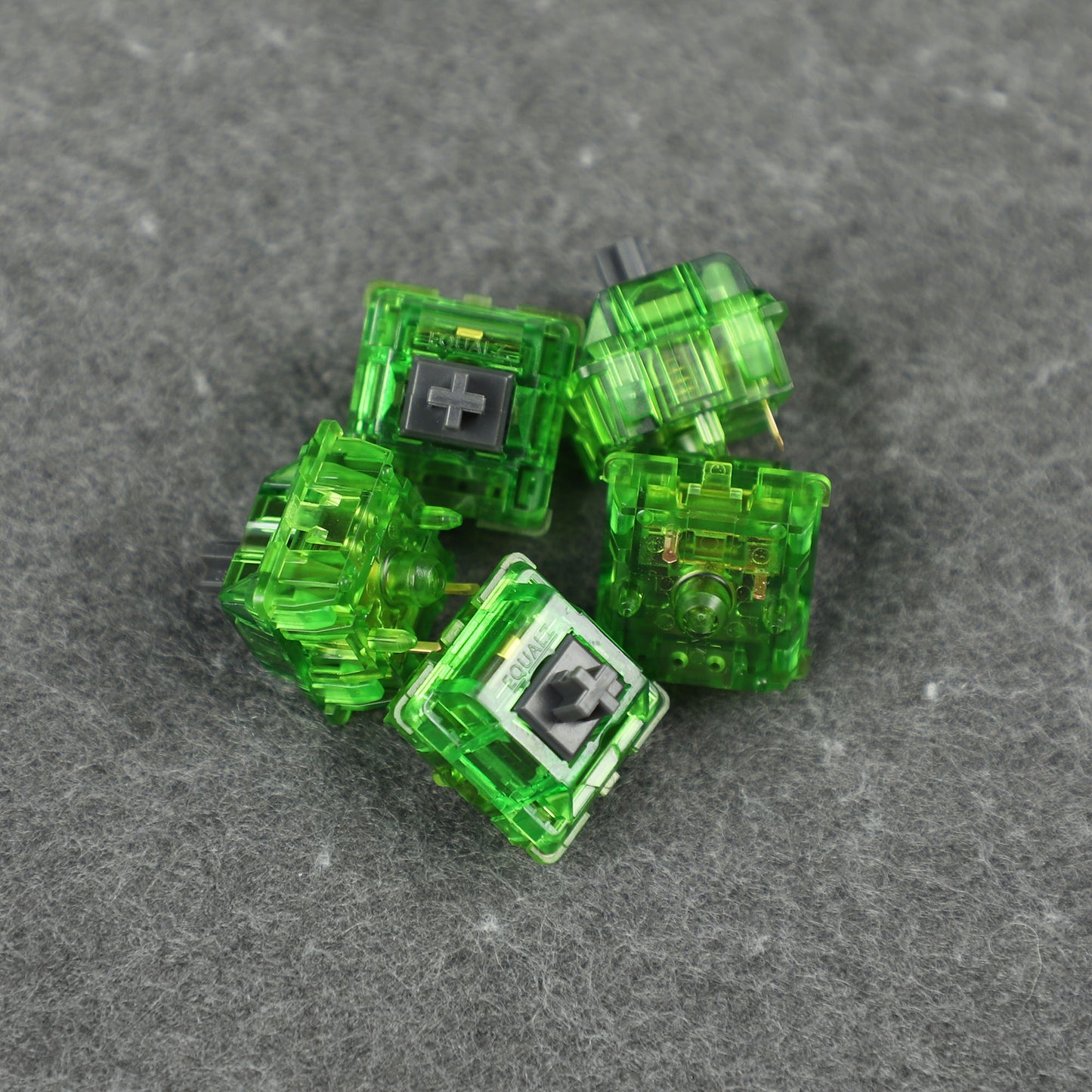 EQUALZ Kiwi(67g Tactile Lubed)