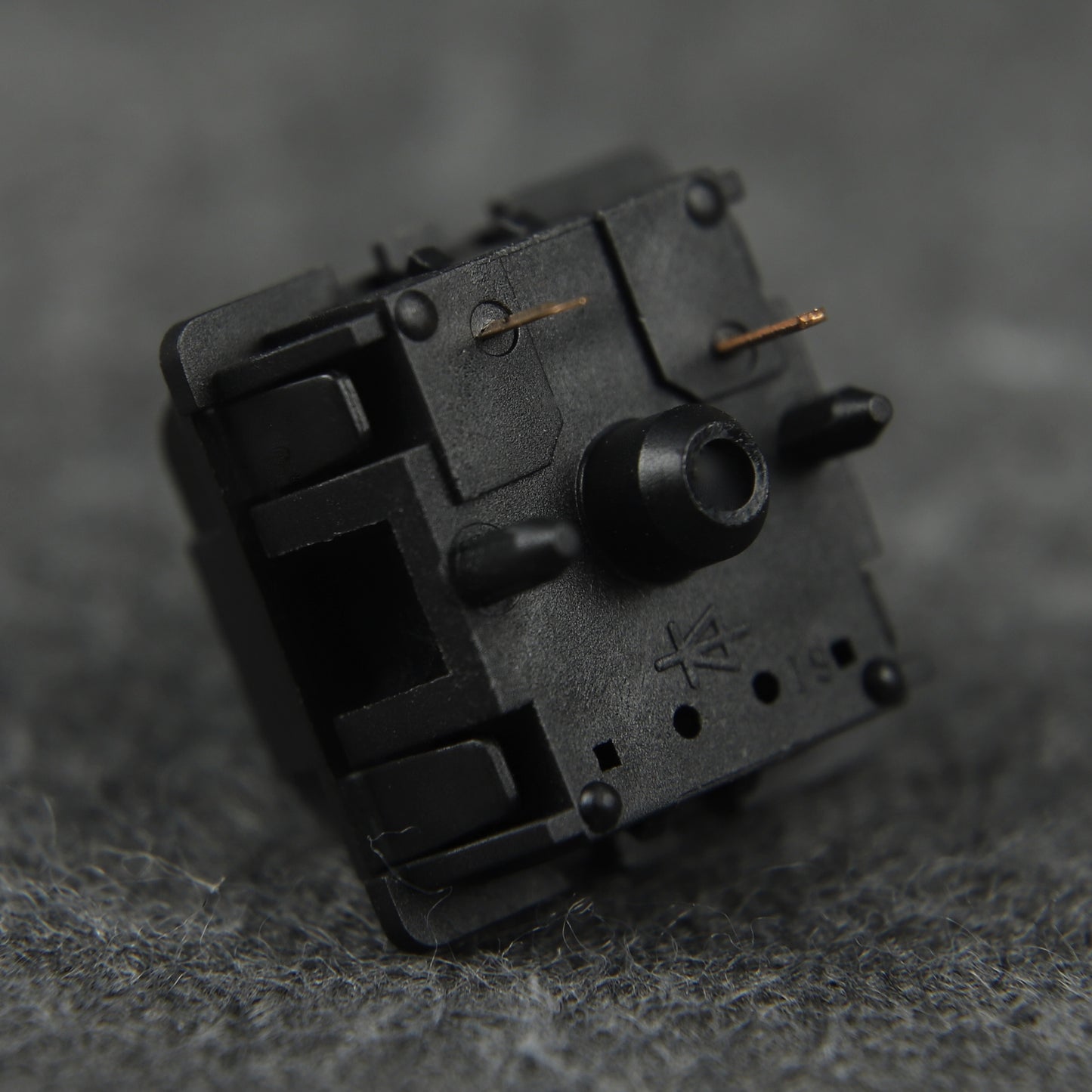 JWK C v2 Black Blue(Lubed Tactile Clicky 5 Pin Switches)