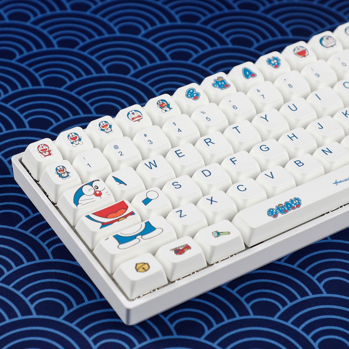 YMDK Jingle Cat MDA Profile 141 Keycaps(Dye Sub PBT 1.55mm)