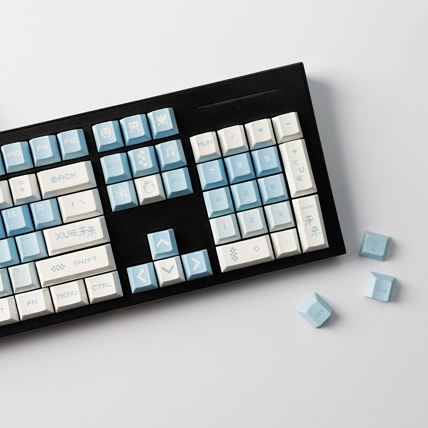 YMDK 143 Snow Future keycaps Little Snowman Cute Minimalist Style Cherry Profile Dye Sub Custom Keycap for 75/87/98/104/108 MX Mechanical Keyboard