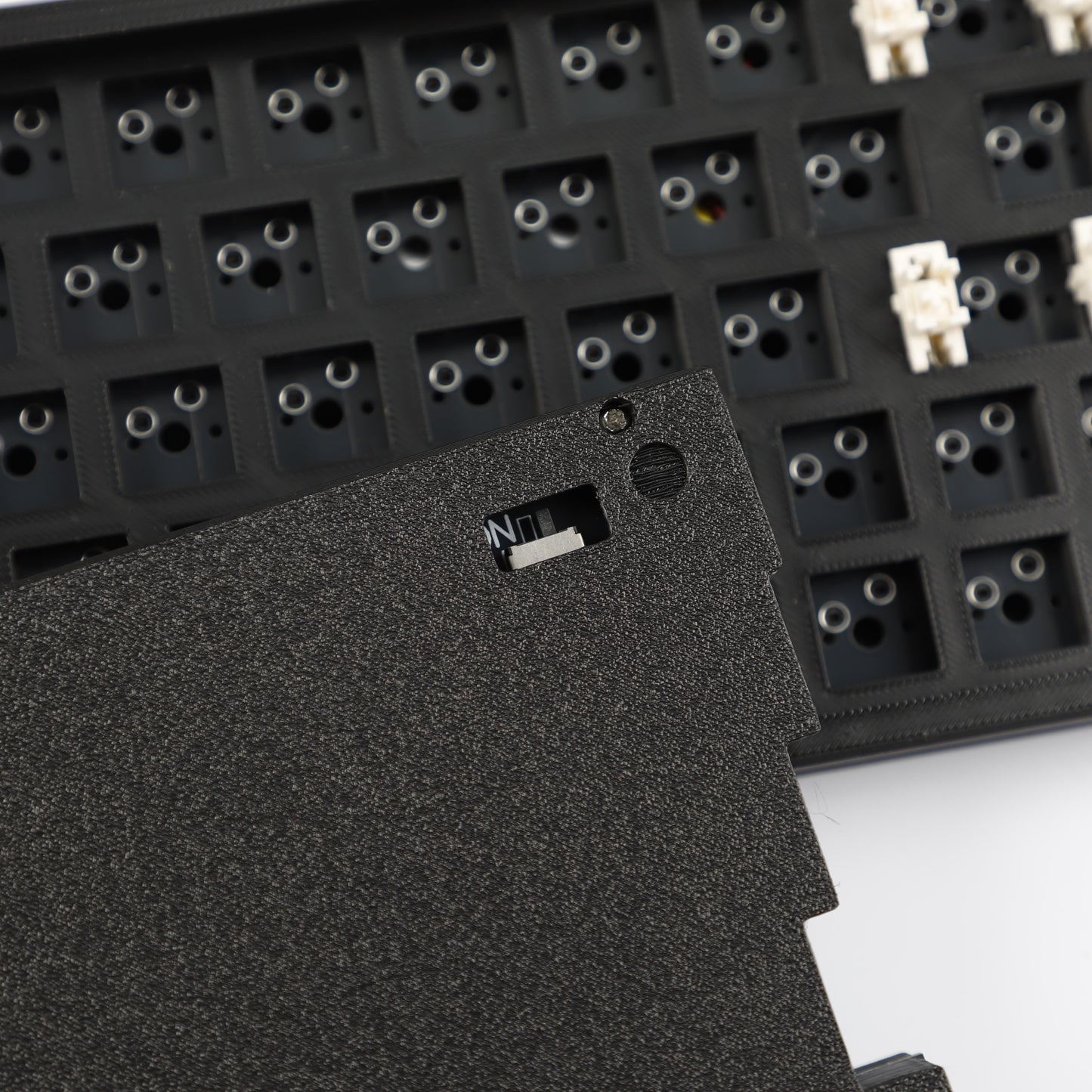 YMDK W64 Wireless Split Keyboard 2.4Ghz 66 Keys Ergonomic Hotswappable 60% Layout 3D PLA Vial All Key Programmable Independent Gaming Keyboard Kit