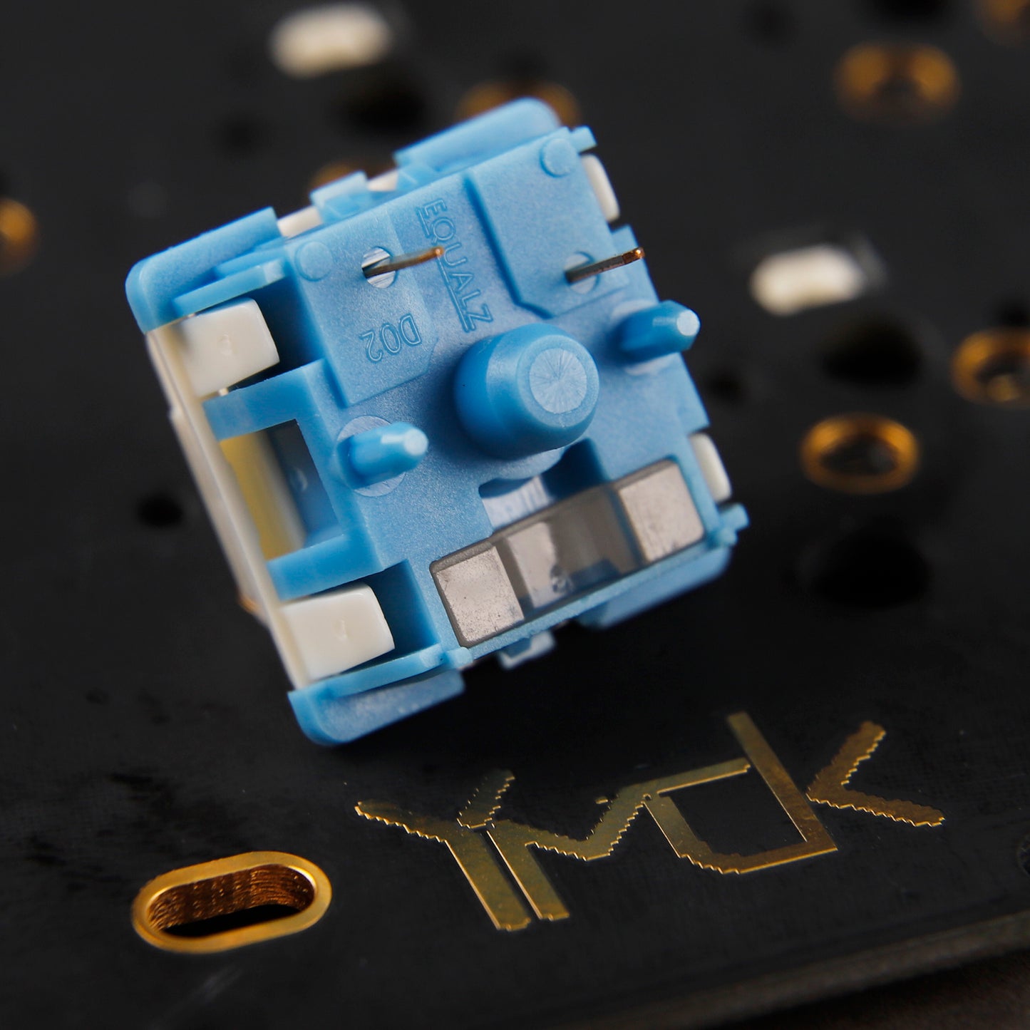 EQUALZ Grapefruit Soft Sweets Switch Blueberry Milk Candy Switch Linear 45g 55g Pink Blue POK House E1 Stem