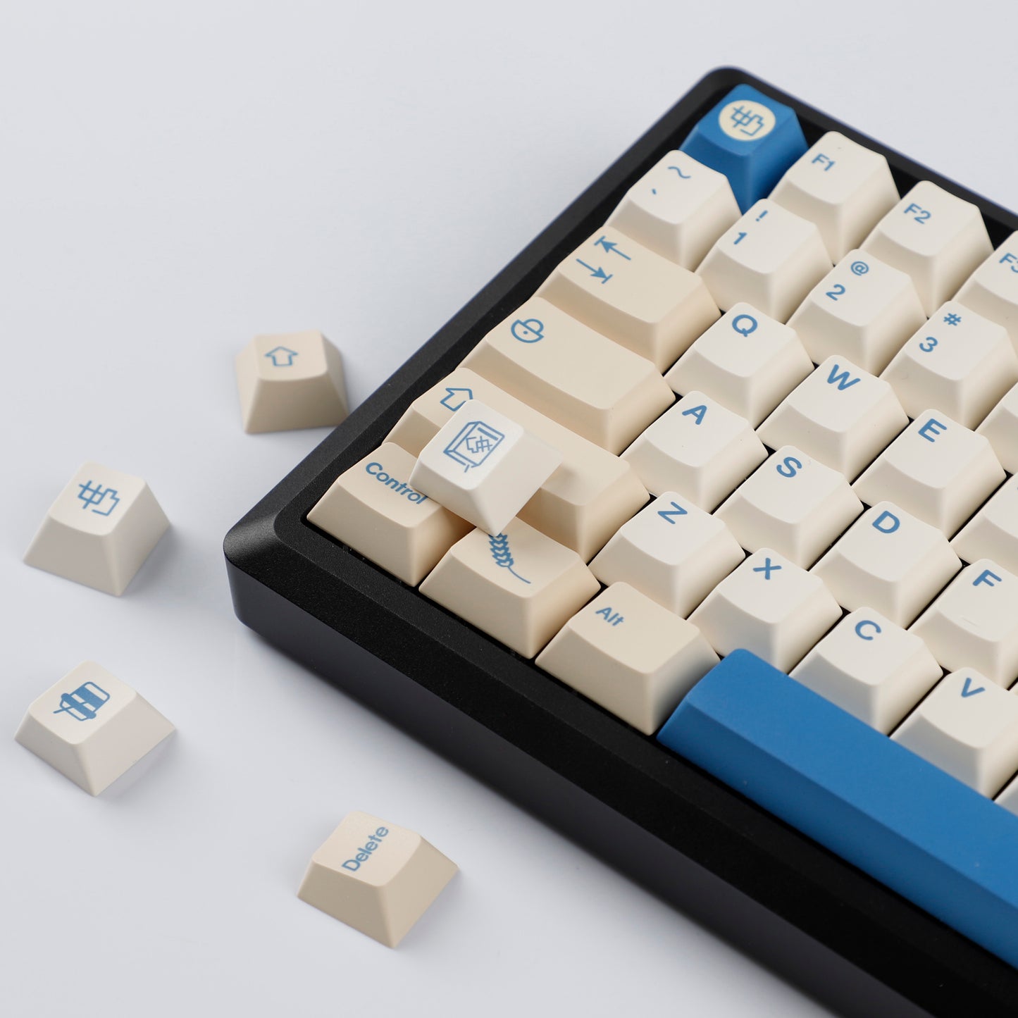 YMDK 146 Soya Milk Theme Keycaps Minimalist PBT Cherry Profile Top Print Dye Sub Keycap English Korean Japanese for MX Mechanical Keyboards