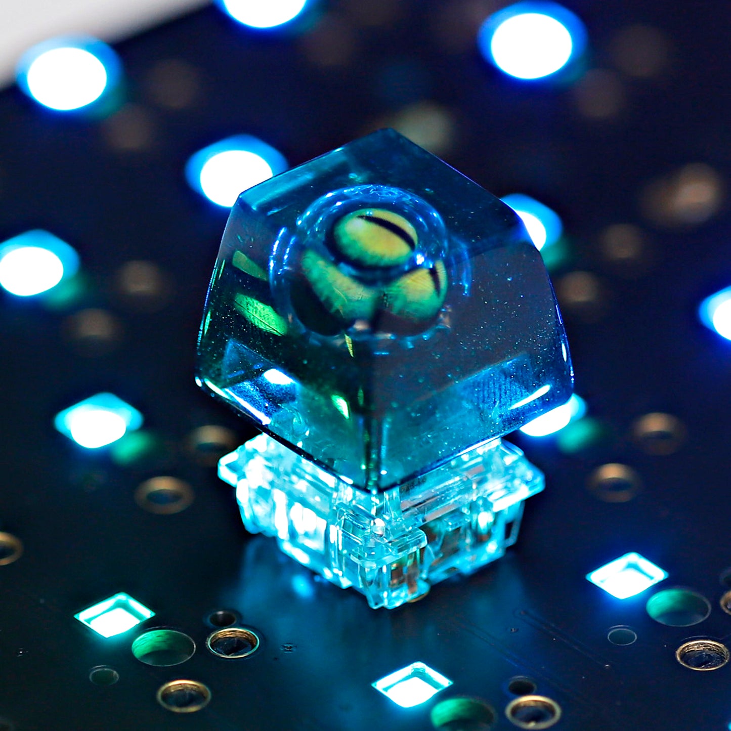 YMDK Novelty Artisan Keycap Resin Snow Mountain Shine Through Evil Eye Keycaps For Cherry MX Mechanical Gaming Keyboard