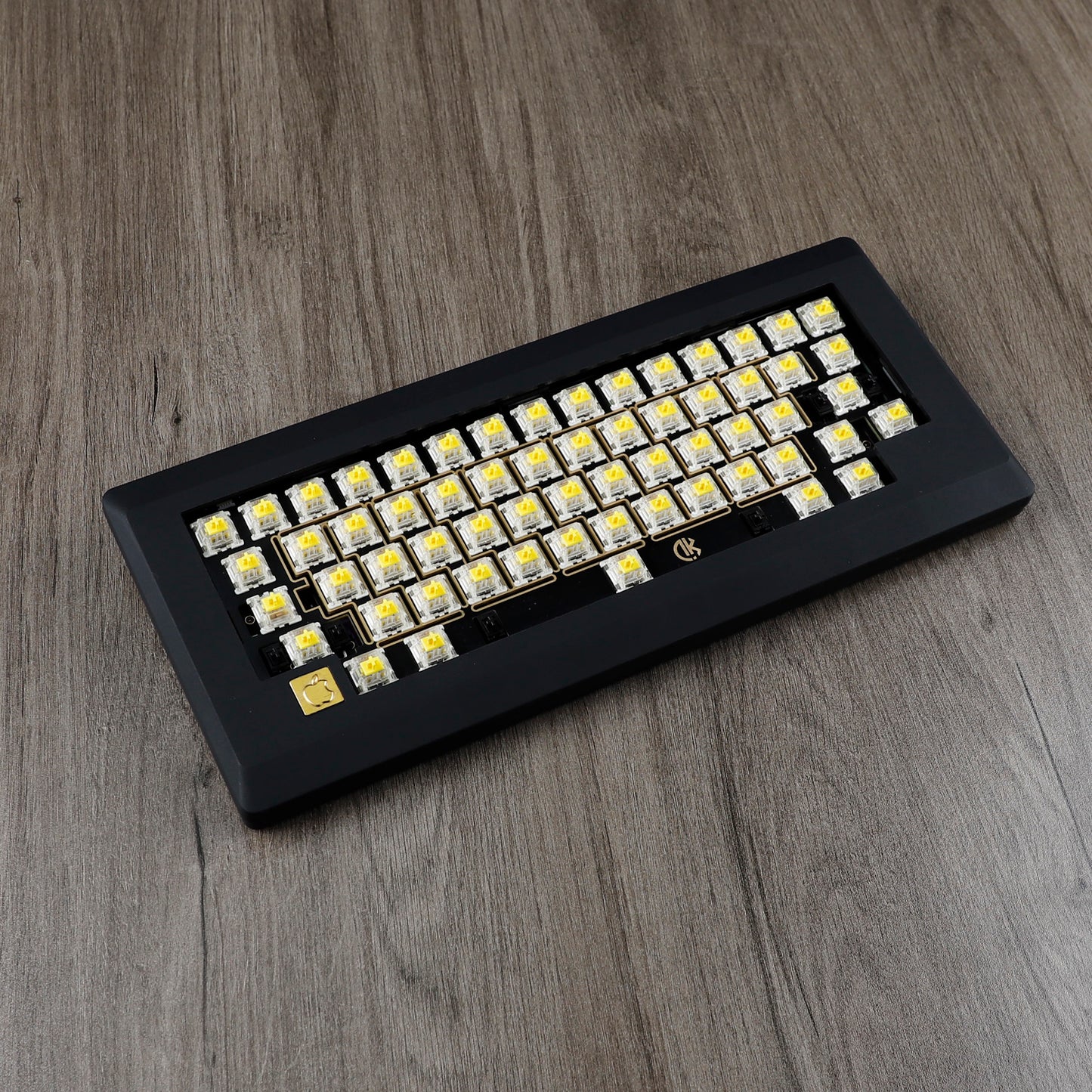 YMDK M0110 D0110 Retro Soldering PCB Gasket Mechanical Keyboard Kit (Support VIA VIAL Type C Detachable PCB Plastic Case FR4 Plate)