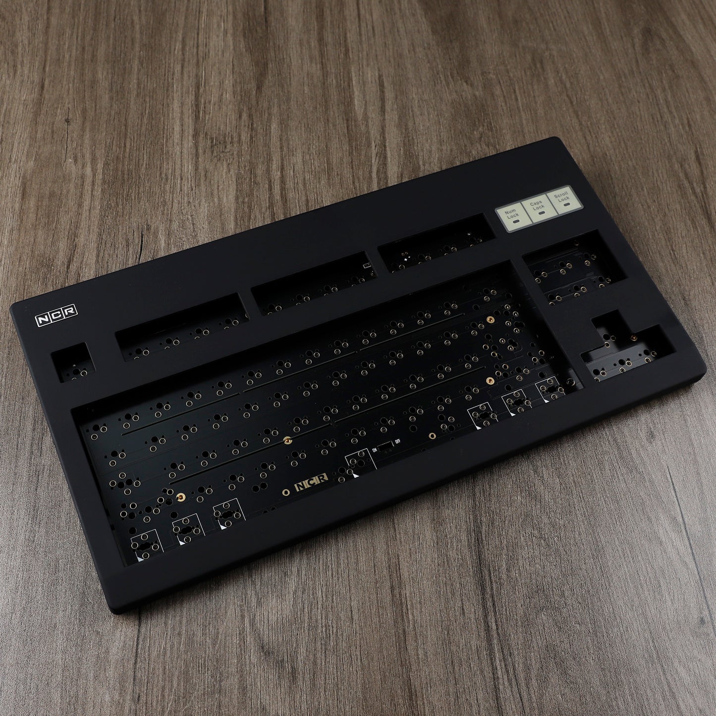 NCR-80 NCR80 R3 Bluetooth Wireless Mechanical Keyboard Kit(ANSI ISO TKL Hotswap VIA Supported/Wired)