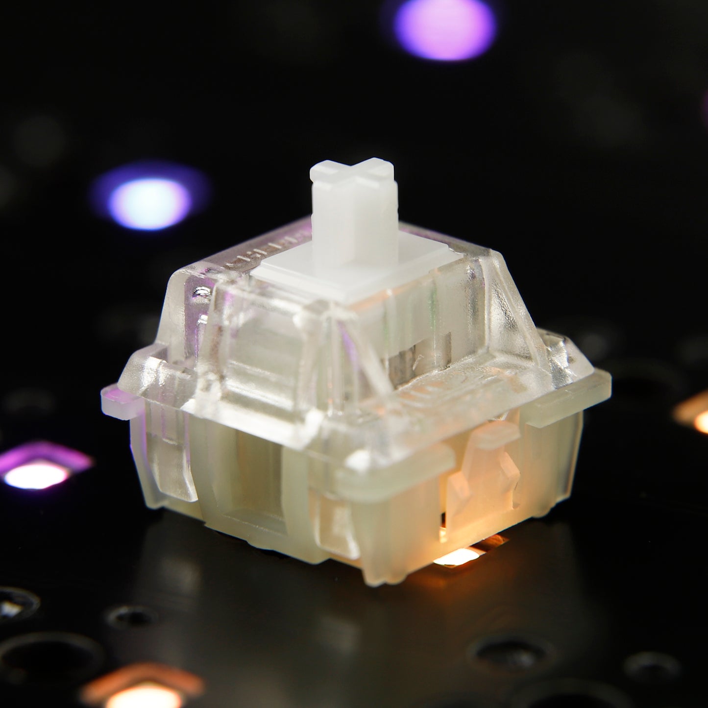 Cherry MX RGB Ergo Clear SMD Switches(3 Pin Tactile Lubed/MX1A-H1NN)