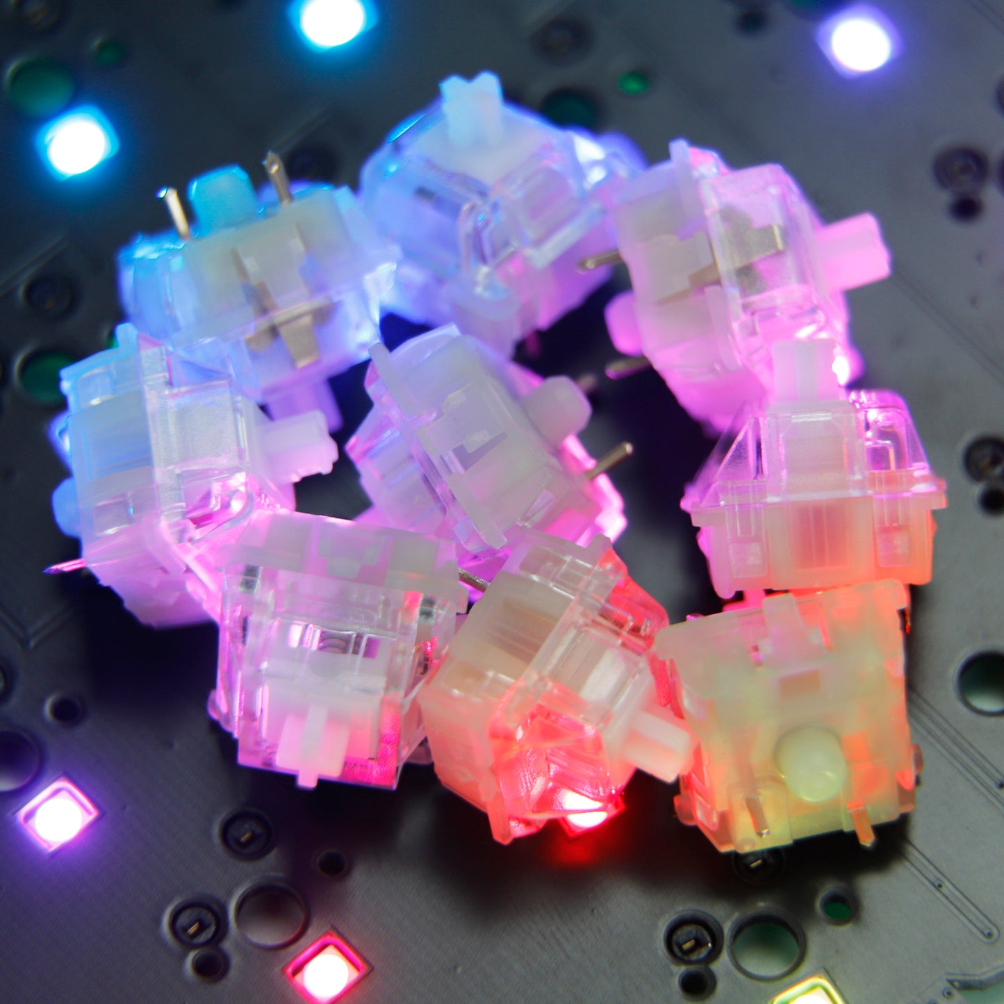 Cherry MX RGB Ergo Clear SMD Switches(3 Pin Tactile Lubed/MX1A-H1NN)