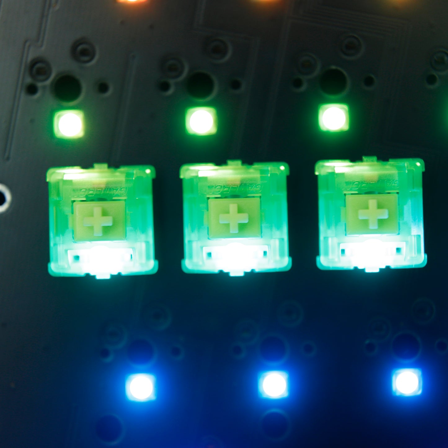 Gateron Luciola 5 pin Linear Luminous Switches High Gloss Trasparent Green Top Housing 55g For Mx Mechanical Keyboard