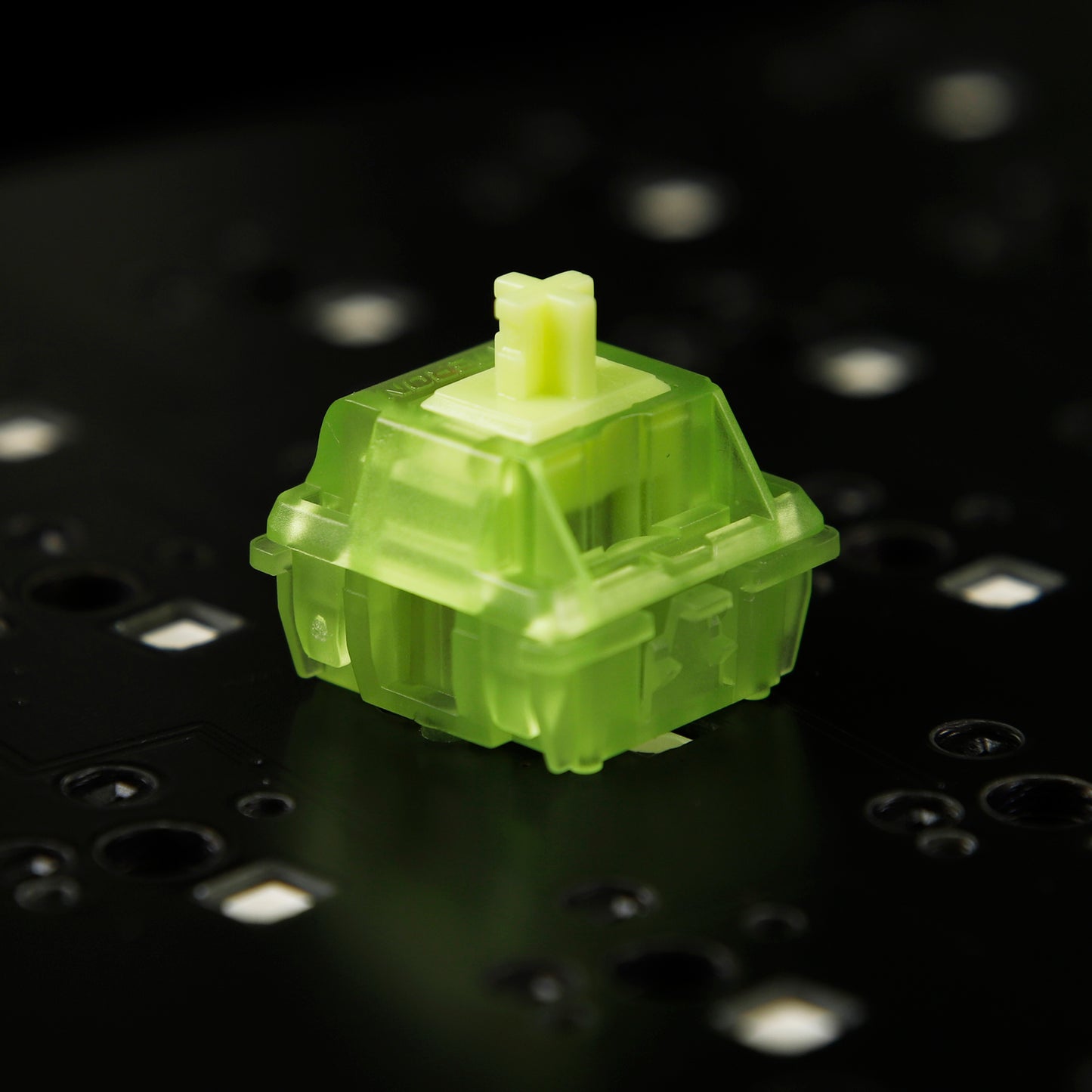Gateron Luciola 5 pin Linear Luminous Switches High Gloss Trasparent Green Top Housing 55g For Mx Mechanical Keyboard