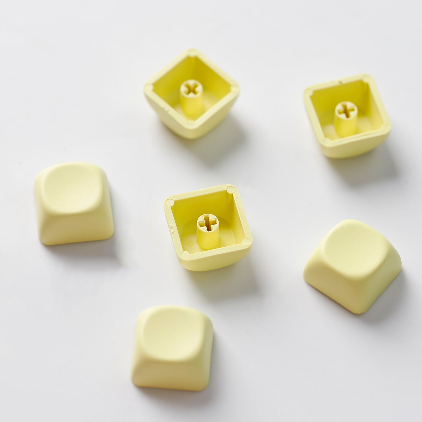 YMDK 1u MOA Profile Keycaps (Blank PBT 1.6mm)