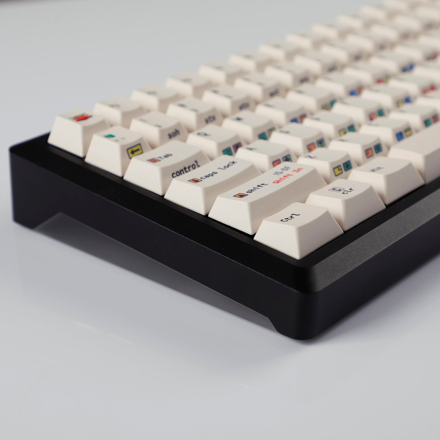YMDK C64 R2 R3 Commodore Theme 153 keycaps Retro Full Set PBT Keycap for Mechanical Keyboard (Cherry profile Dye sub)