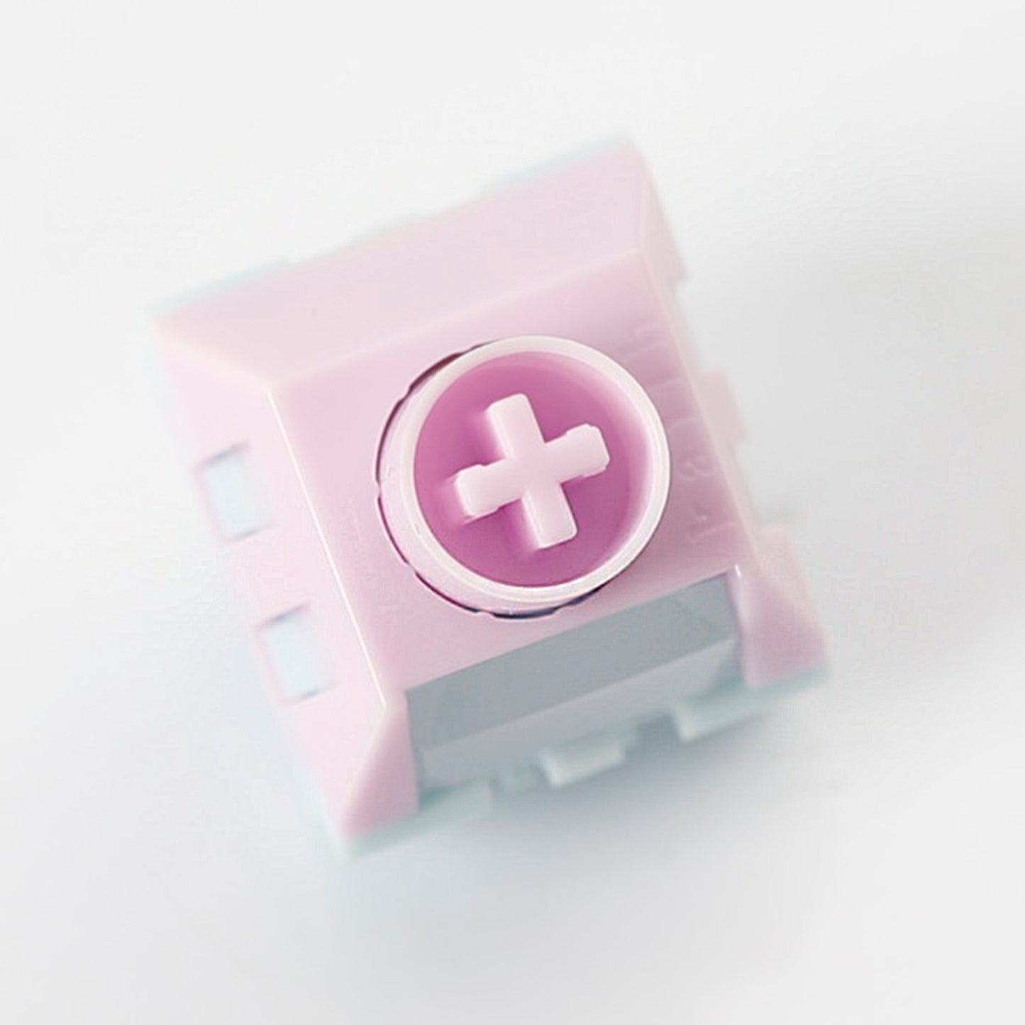 Kailh Box Saker 5-Pin Linear MX Mechanical Switches Ultra-Short Travel Lightning-Quick Trigger Perfect for High-Performance Gaming Keyboards