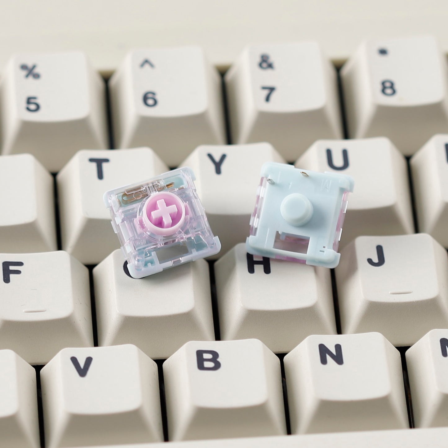Kailh Saker 1353 3-Pin Mini Low Profile Linear Switches 0.8mm Ultra-Short Trigger 1.8mm Compact Travel Lightning-Fast Response for Pro Gaming Keyboards