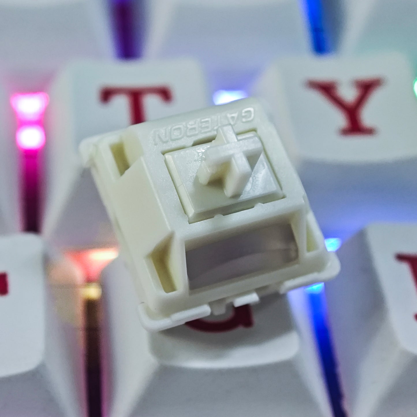 GATERON 5 Pin Linear POM Housing Stem RGB SMD DIY Hotswap Milkshake Smoothie Switches for Mechanical Keyboard