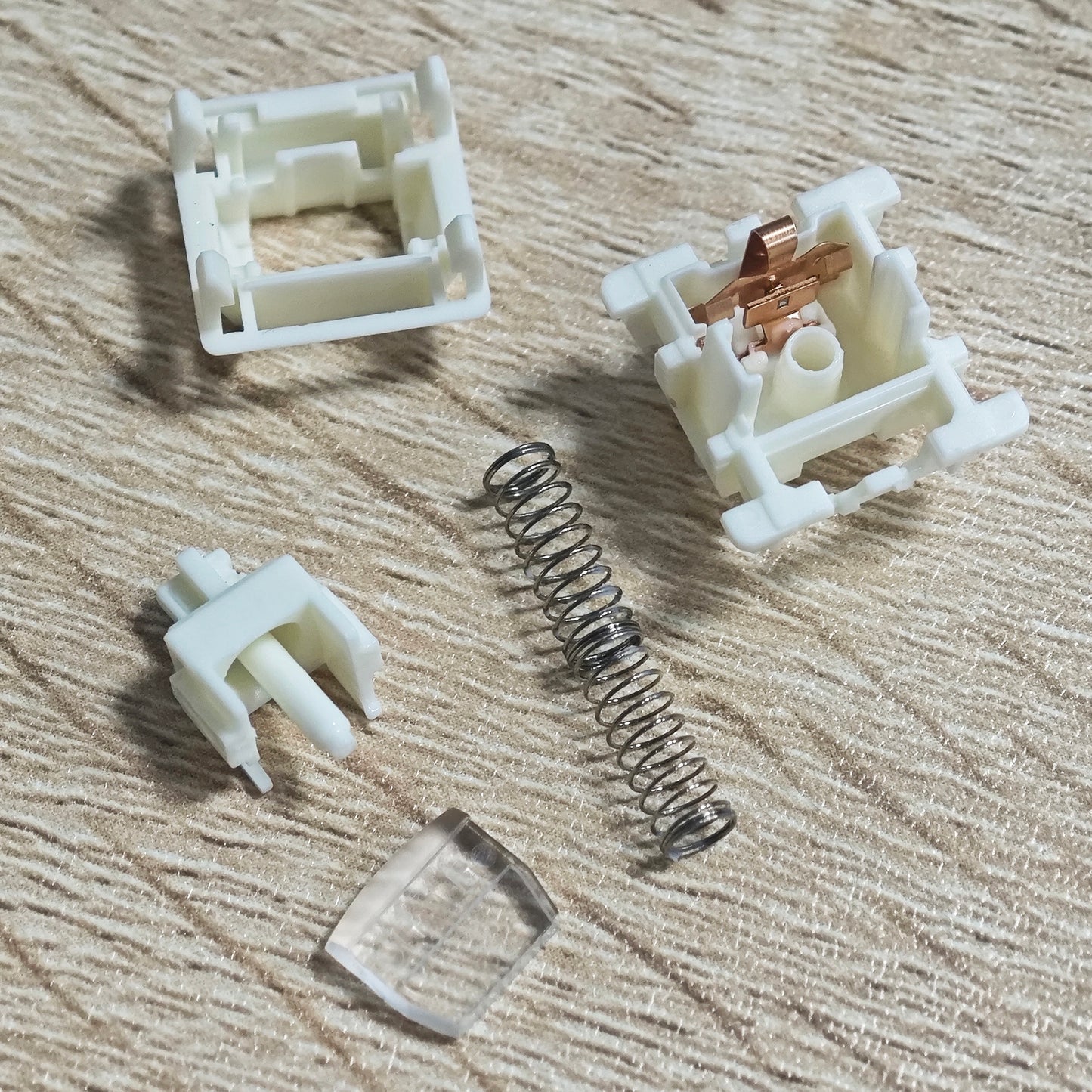 GATERON 5 Pin Linear POM Housing Stem RGB SMD DIY Hotswap Milkshake Smoothie Switches for Mechanical Keyboard