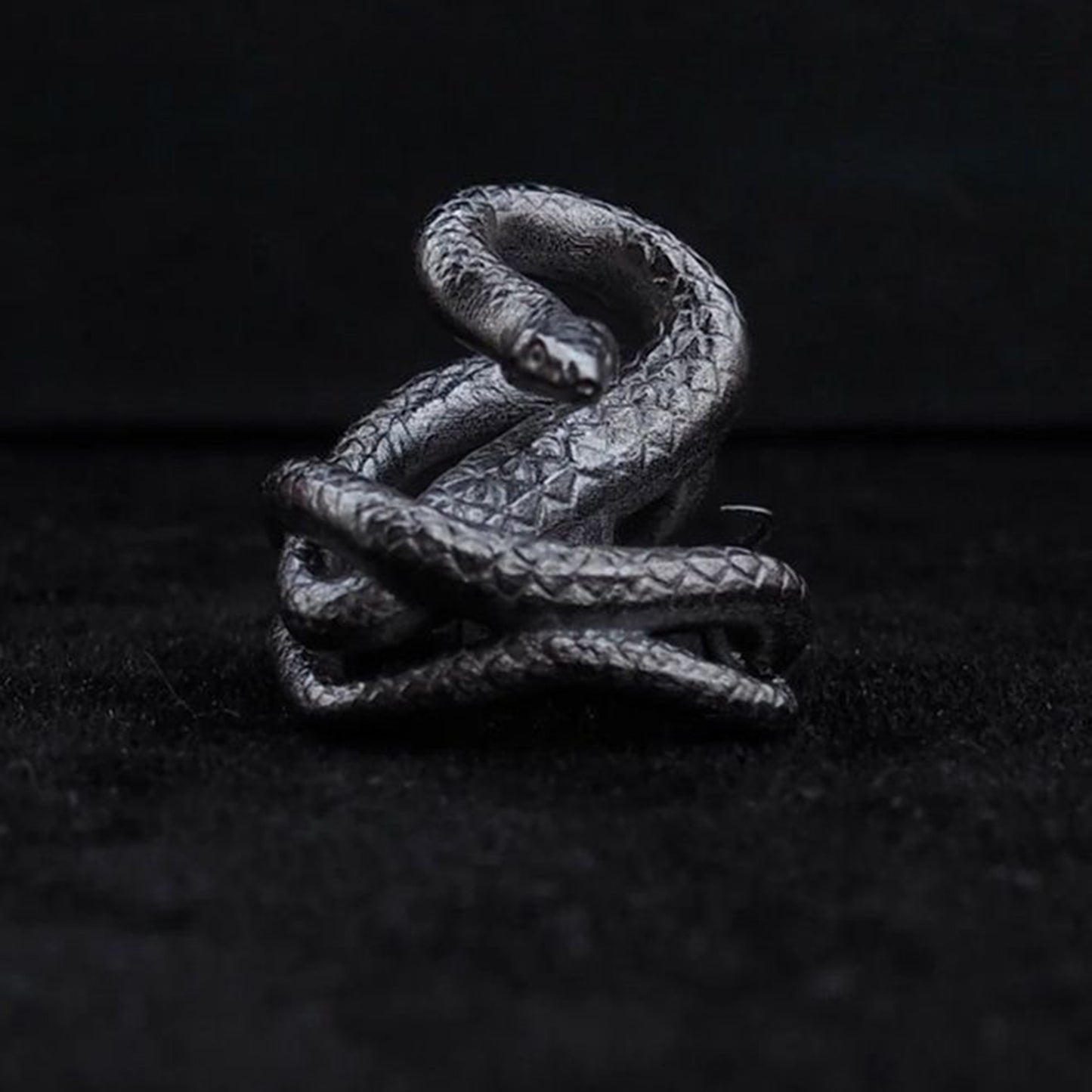 YMDK Spirit Snake Keycaps Personalized Keycaps Cool Trendy Novel Custom Three-dimensional Resin Keycap Suitable for MX Mechanical Keyboard