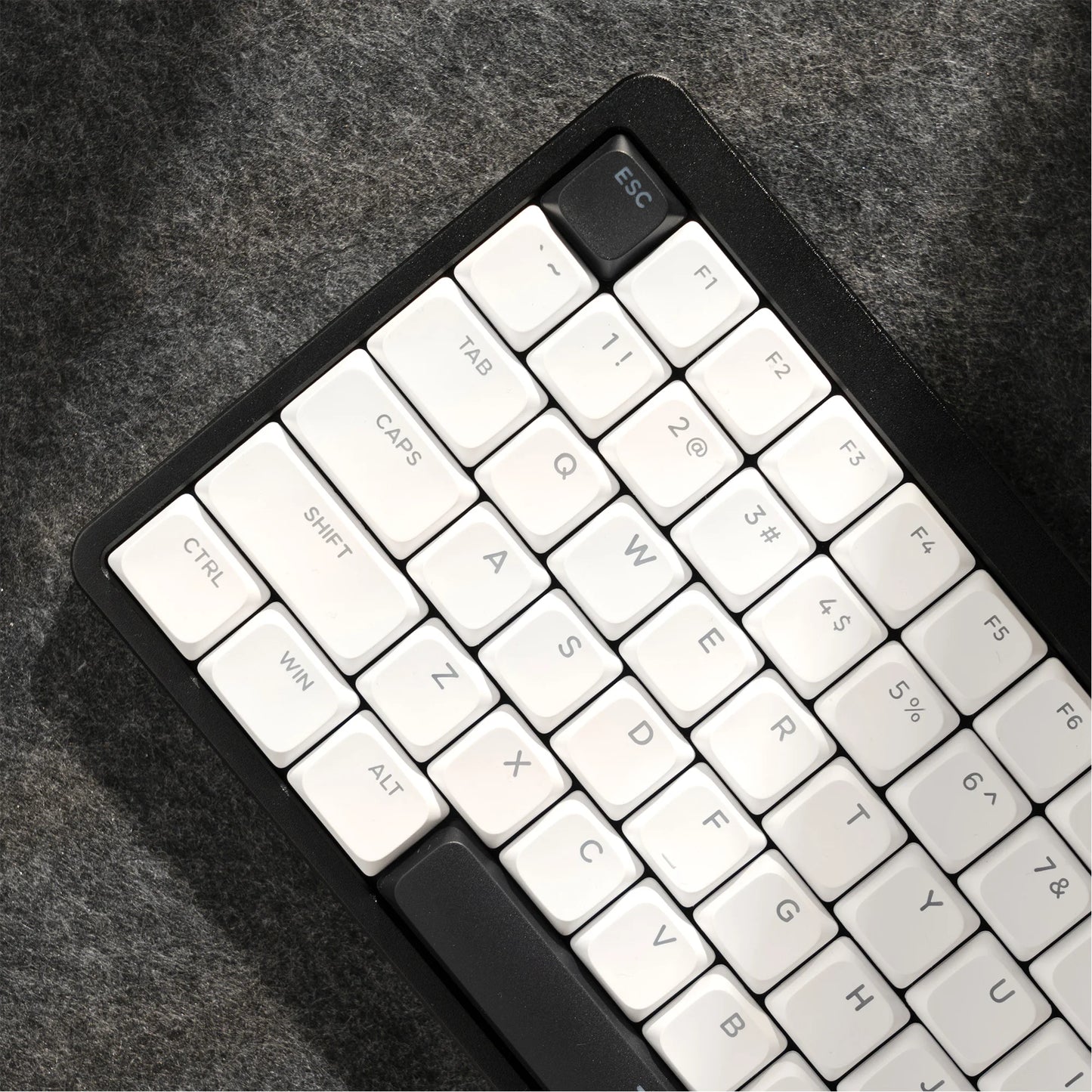 YMDK Ultra-slim Low Profile Keycaps 127 Keys Dye-Sub JWA Profile Backlit Shine Through Keycap for nuphy keychron 61/68/87/98/104/108 MX Ultra-Slim Keyboard