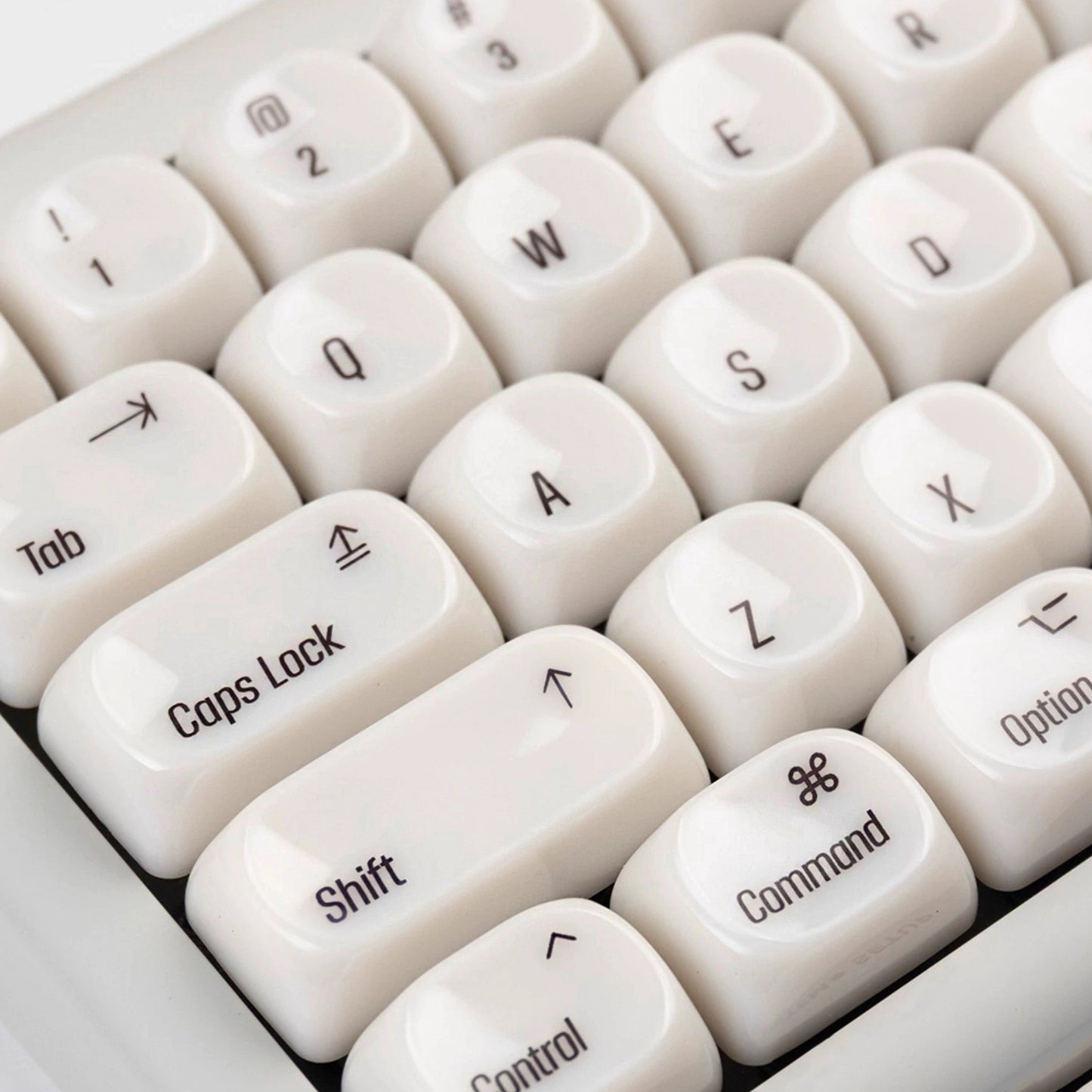 YMDK 136 Keys MAC Style Jade Ceramic Feel MOA Profile PC Material Top Print Keycaps for 61/68/87/98/104/108 MX Mechanical Keyboards