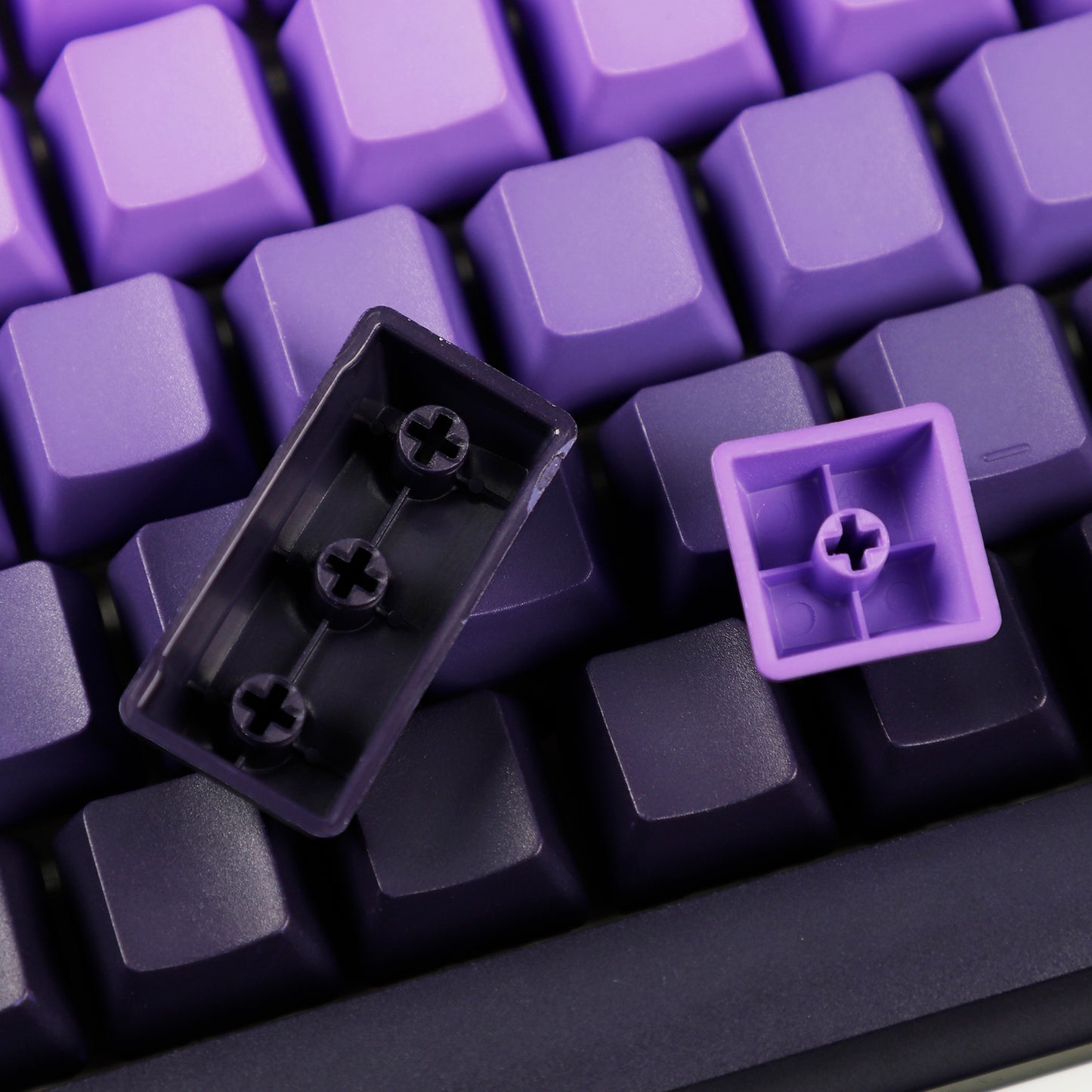 124 Purple/Red Gradient Blank Keycaps(OEM Profile PBT 1.5mm/108 104 96 87 61 68 NJ80 GMMK 84 KBD75 KBD67 XD64 GK64 Using)