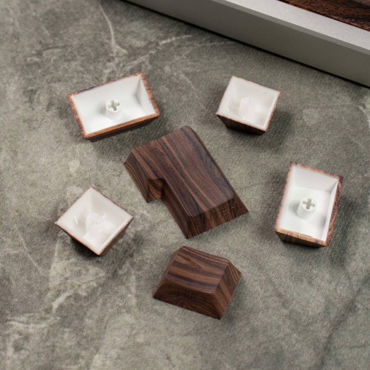 YMDK Walnut Keycaps Novel Creative Keycap 136 Keys Side Light Transmitting Key Cap PBT Dye Sub Cherry Profile for MX Mechanical Keyboard