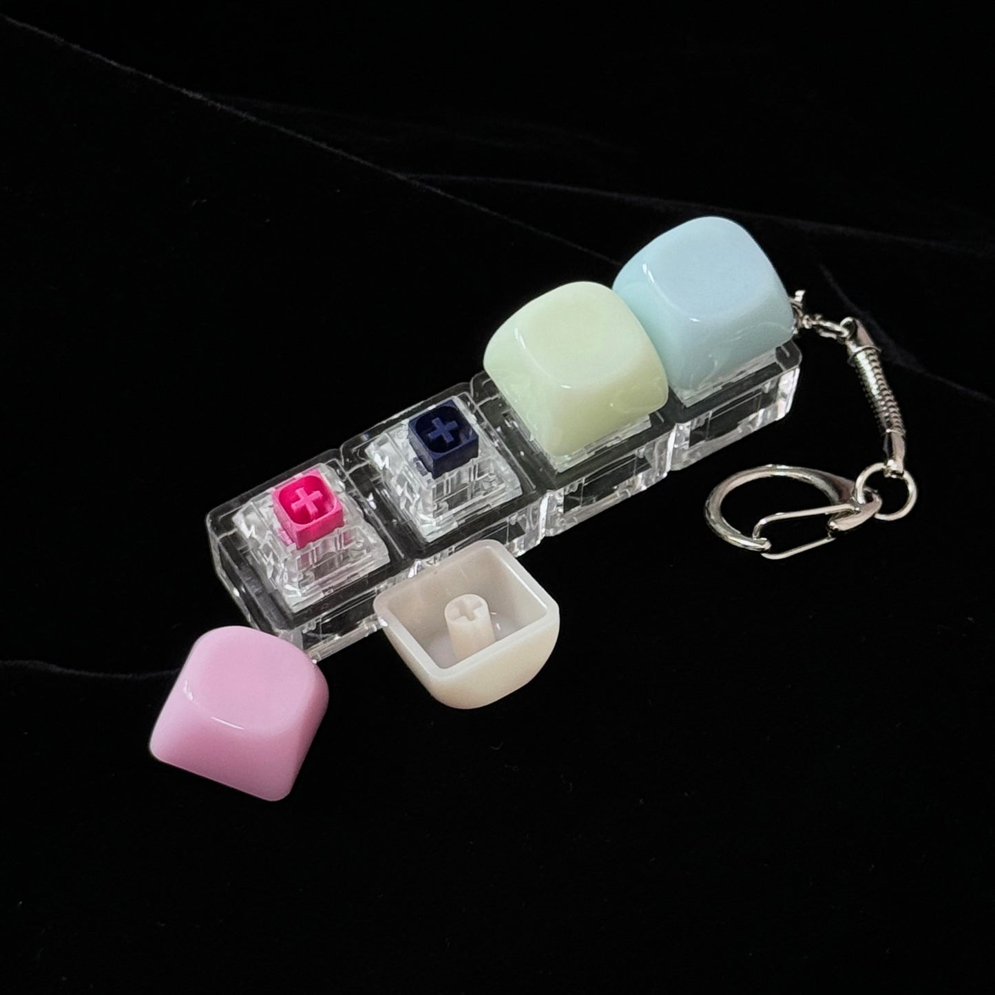 YMDK  Switch Tester Kit, Transparent PC Frame with Jelly Custom Keycaps, Portable Keychain MX Switch Sampler