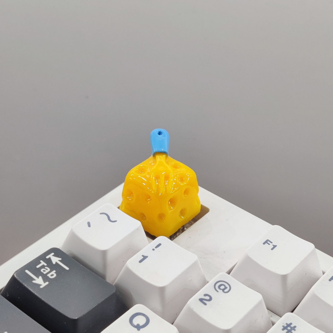 YMDK Three-dimensional Cheese Cake Personalized Keycaps Cute Interesting Handmade Resin Keycap for MX Mechanical Keyboard